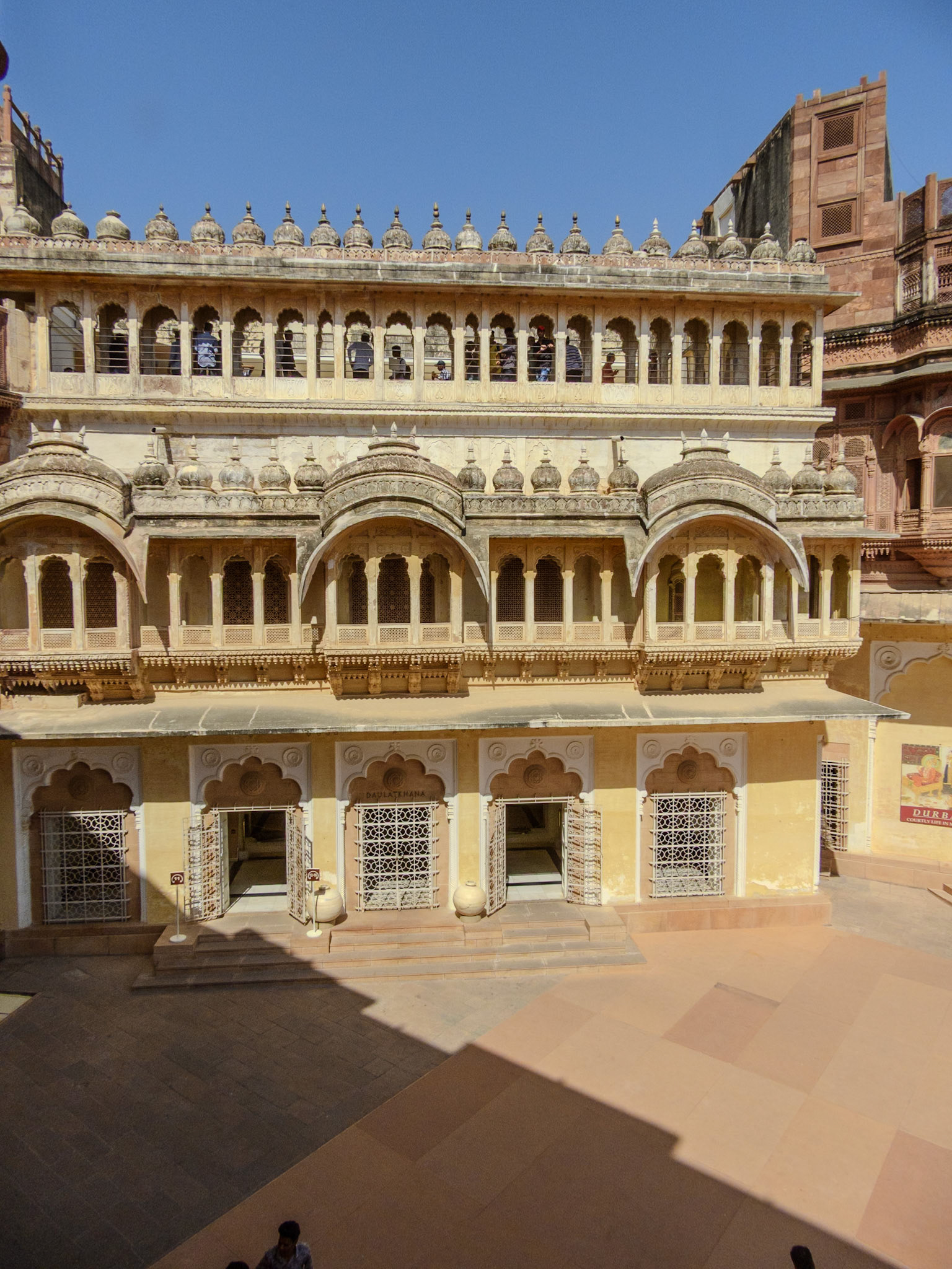 2018-02-24 11:54:01__f/4.2_1/1600 sec____