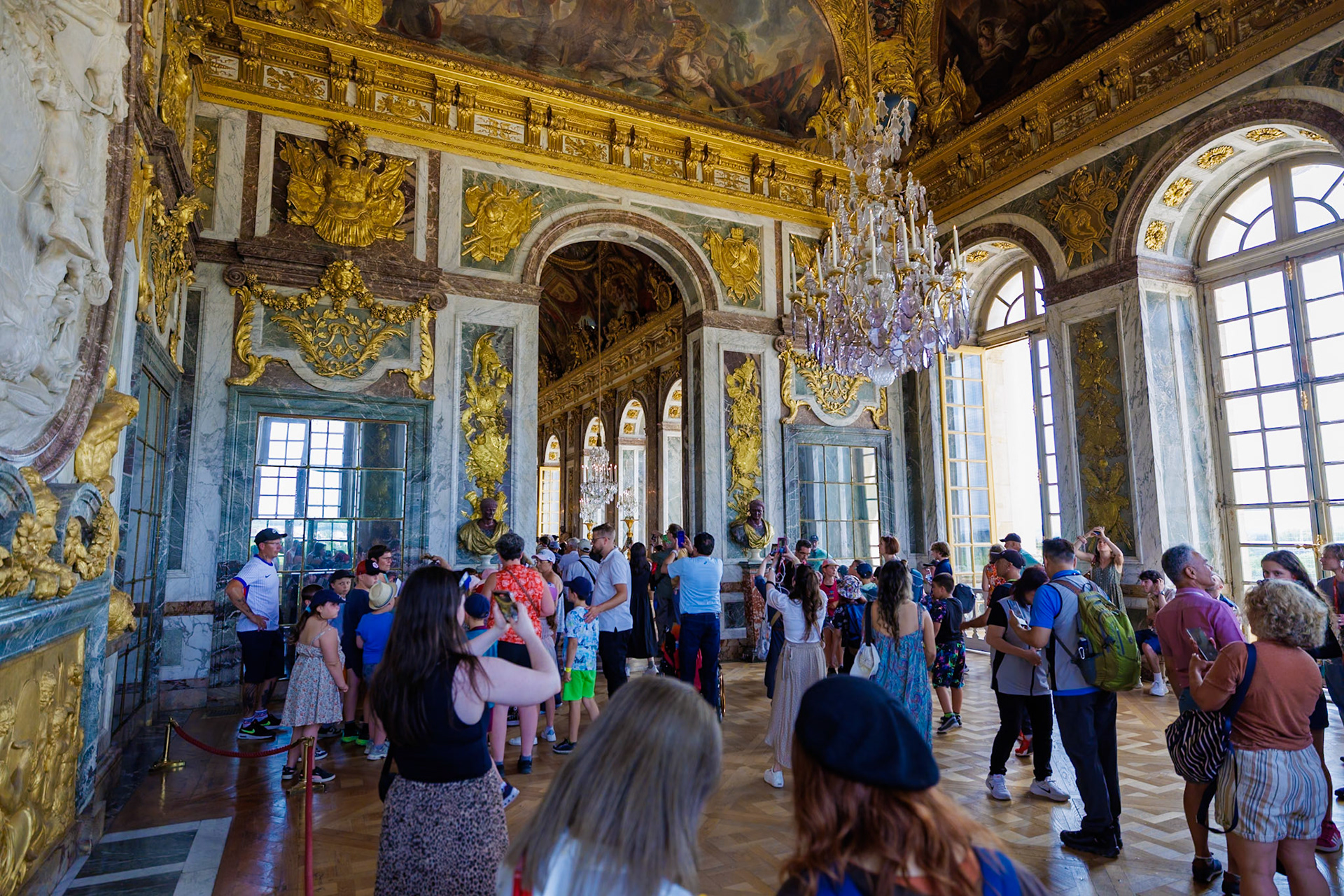 2025-06-17 14:52:11_RF15-35mm F2.8 L IS USM_f/3.2_1/80 sec___Versailles_Paris__