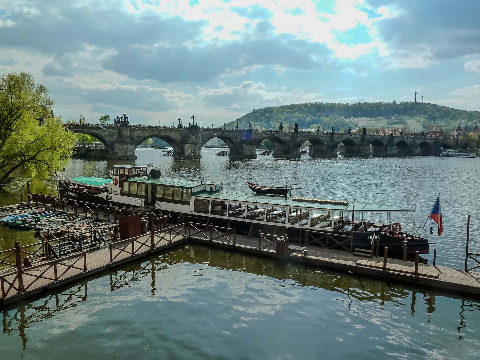 _2011-04-16__Panasonic__DMC-TZ10__ __f/5.6__1/500 sec__Mikulášská__Capital City of Prague__Czechia__50°5'20.6484" N 14°24'49.6908" E