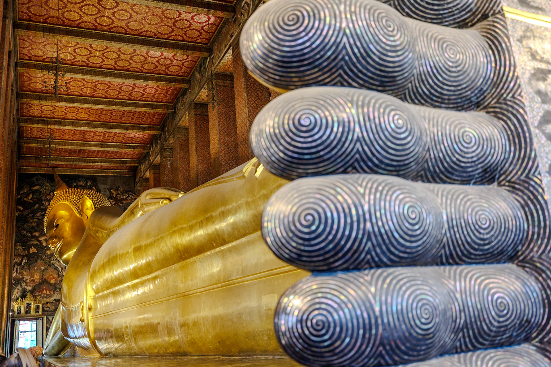 2025-03-04 11:47:19_RF15-35mm F2.8 L IS USM_f/2.8_1/60 sec_13°44'46.3812" N 100°29'30.6492" E