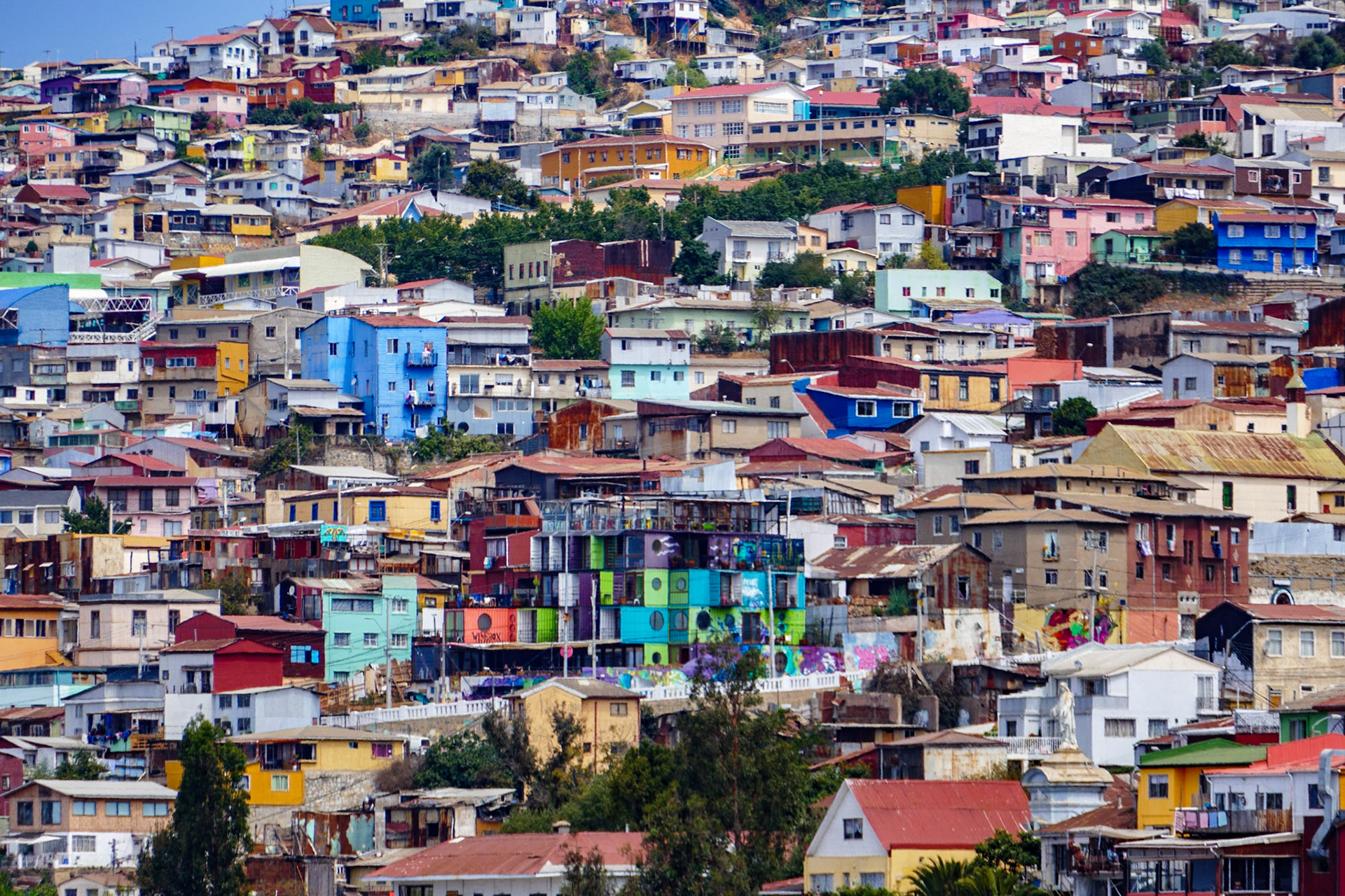 _2020-01-21__Panasonic__DMC-FZ1000__ __f/4__1/1250 sec__Paseo Atkinson__Valparaíso__Chile__33°2'34.0692" S 71°37'31.9764" W