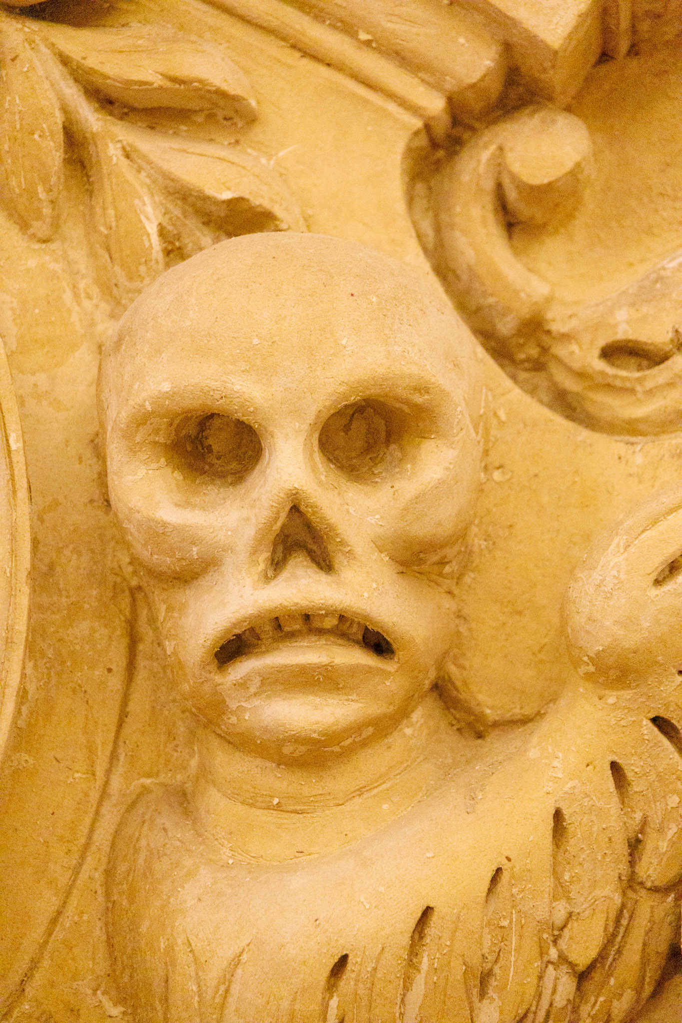 _2024-09-11__Canon__Canon EOS R3__ RF24-240mm F4-6.3 IS USM__f/6.3__1/50 sec__Via Leonardo Prato__Lecce__Italy__40°21'6.048" N 18°10'9.714" E