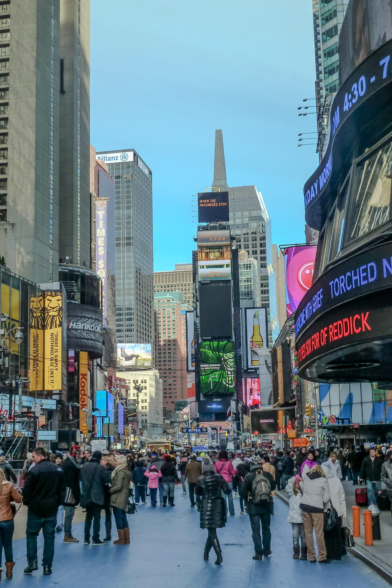 _2011-12-29__Panasonic__DMC-TZ10__ __f/3.8__1/320 sec__Rockefeller Plaza__New York__United States__40°45'26.2296" N 73°59'9.2112" W