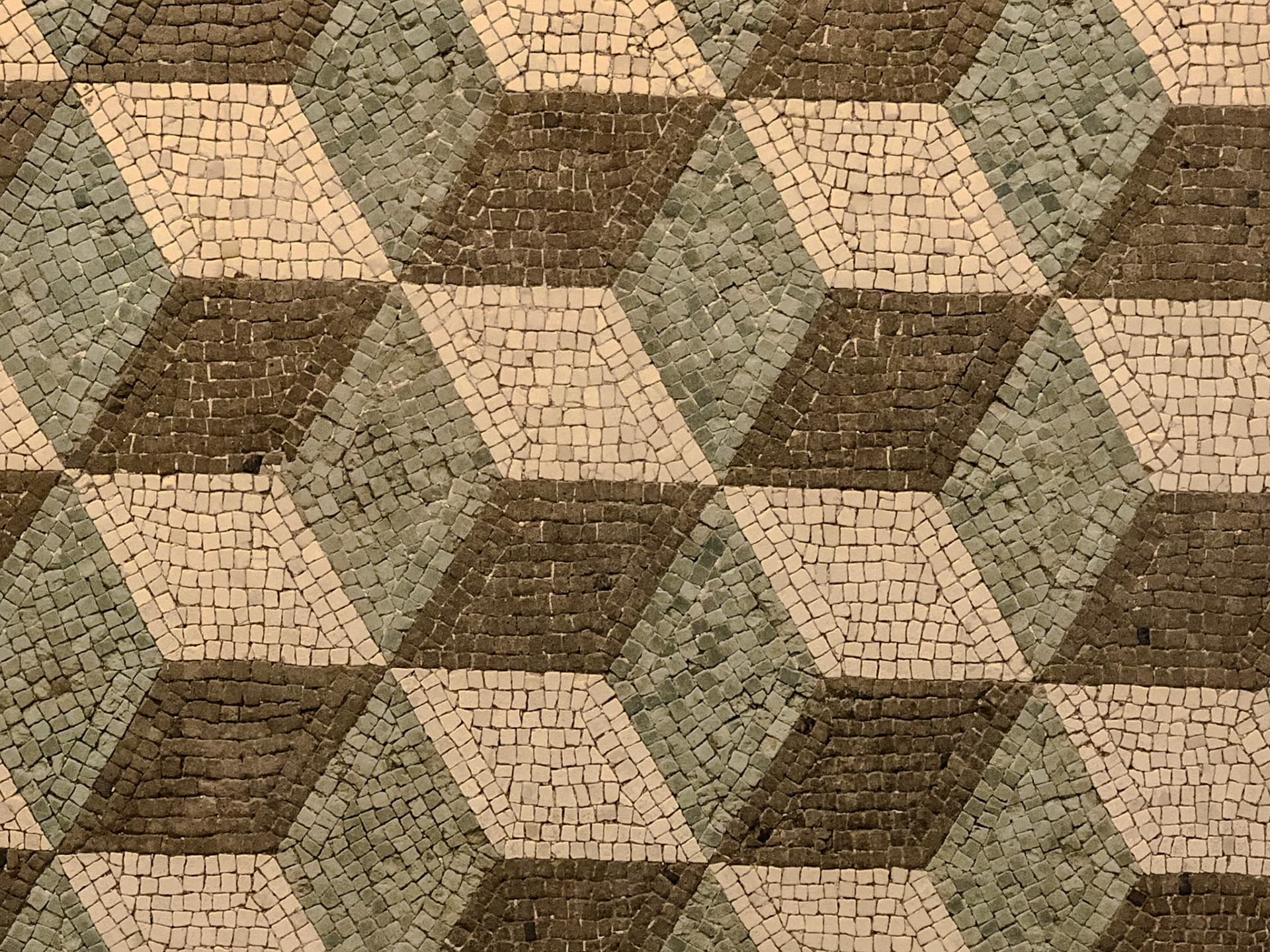 2018-05-29 14:41:20_iPhone X back dual camera 6mm f/2.4_f/2.4_1/20 sec_Via del Viminale_Rome_Italy_41°54'3.4884" N 12°29'53.8404" E