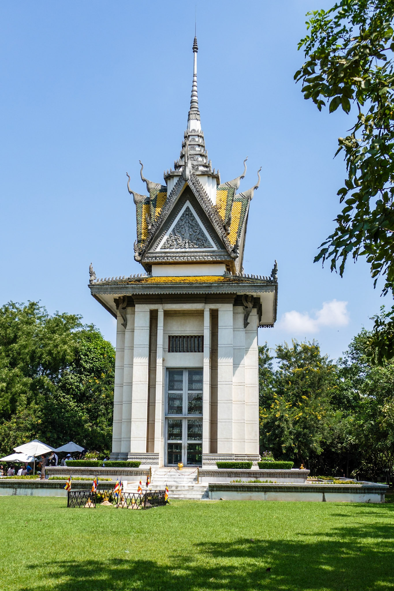 _2019-09-24__Panasonic__DMC-FZ1000__ __f/3.5__1/1600 sec____Khan Dangkao__Cambodia__11°29'3.57" N 104°54'1.5984" E