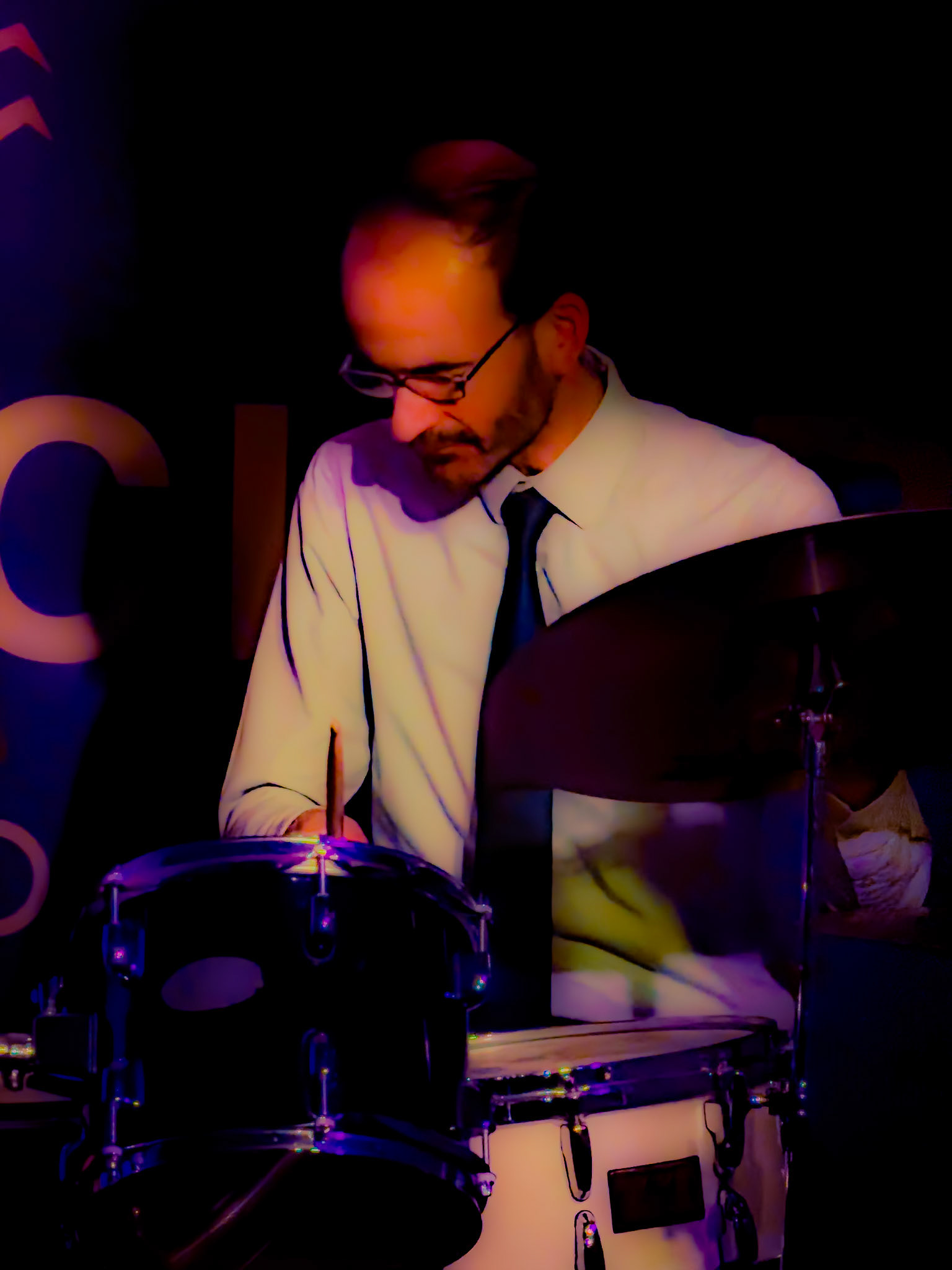 _2026-02-28__Apple__iPhone 17 Pro__ iPhone 17 Pro back camera 16.891mm f/2.8__f/2.8__1/430 sec__High Street__Wraysbury__England__51°27'26.0496" N 0°33'15.2496" W