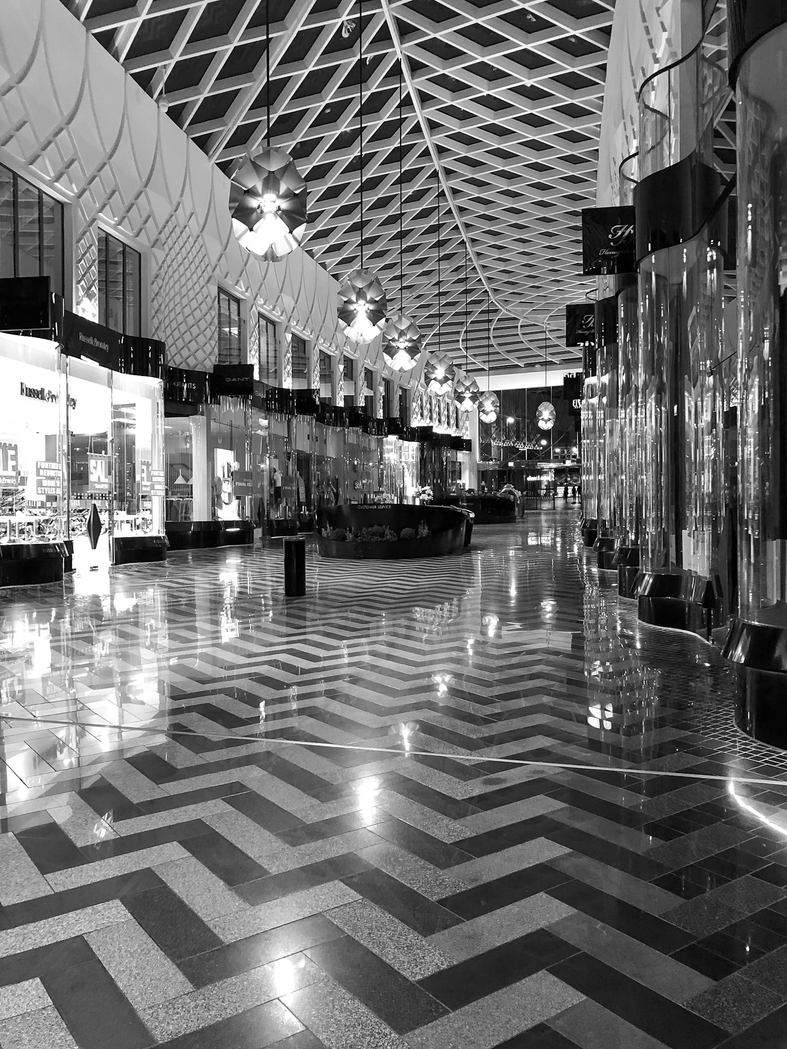 _2018-07-16__iPhone X__ iPhone X back dual camera 4mm f/1.8__f/1.8__1/13 sec__Commercial Street__Leeds__England__53°47'52.9116" N 1°32'16.7496" W_