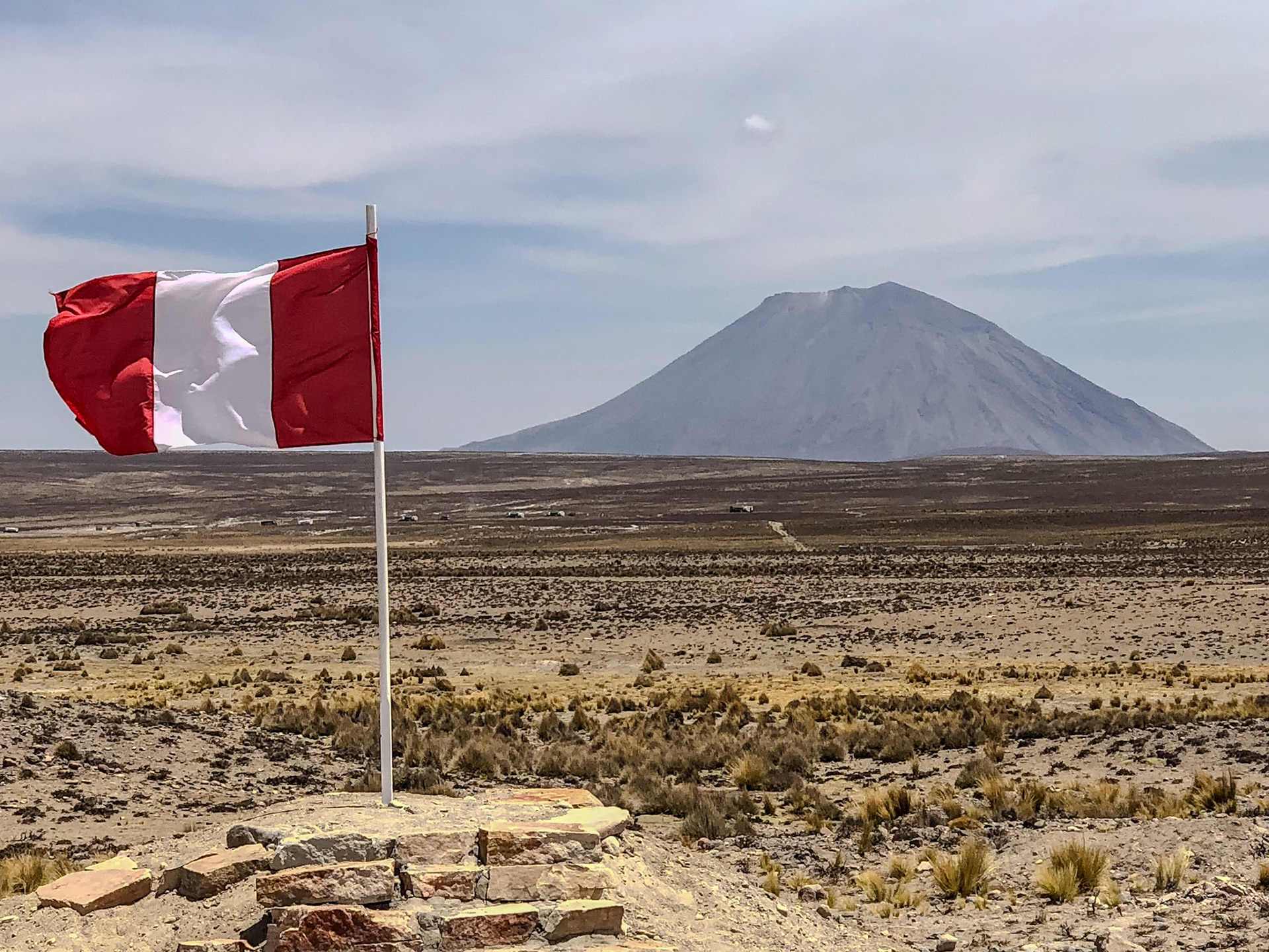 _2018-10-27__iPhone X__ iPhone X back dual camera 6mm f/2.4__f/2.4__1/2000 sec__Ruta 34__Yura__Peru__16°2'39.6996" S 71°24'6.1884" W_