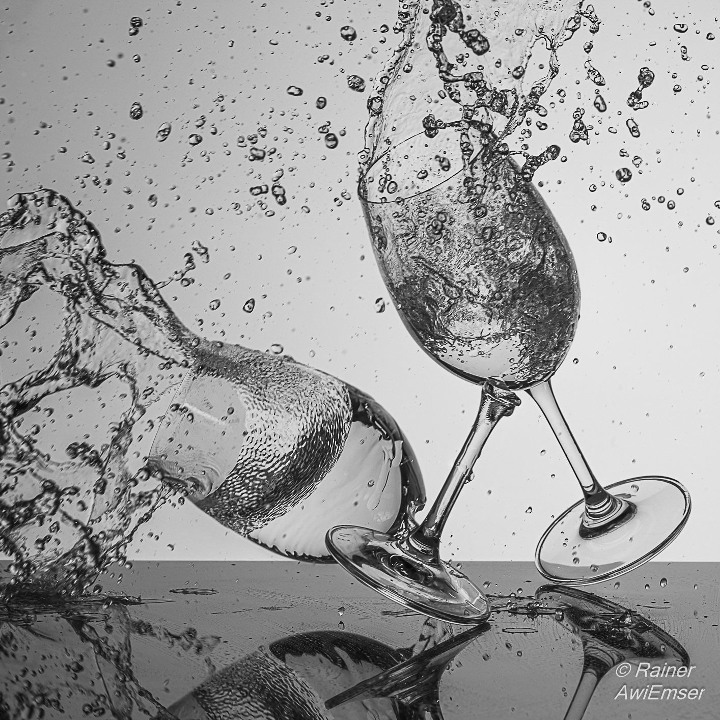 Crash Aufnahmen mit Weingläsern