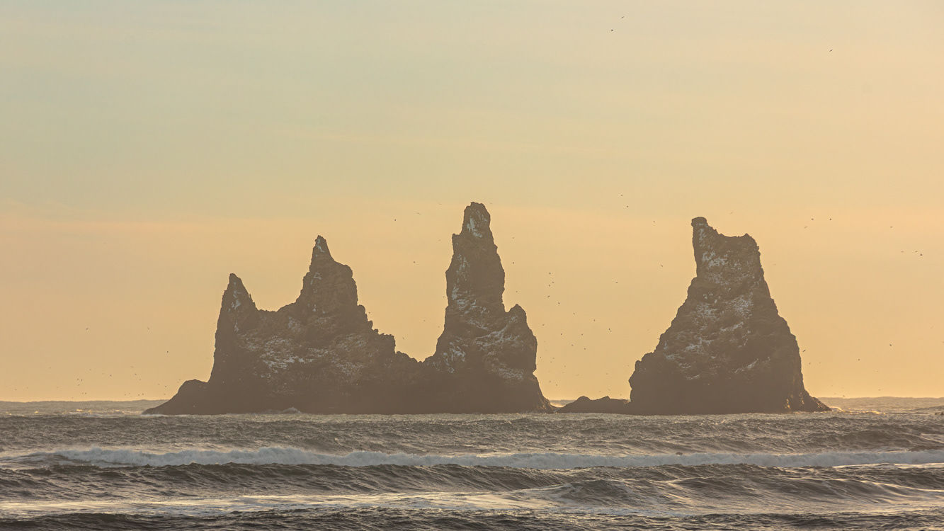 Reynisfjara, Vik i Myrdal