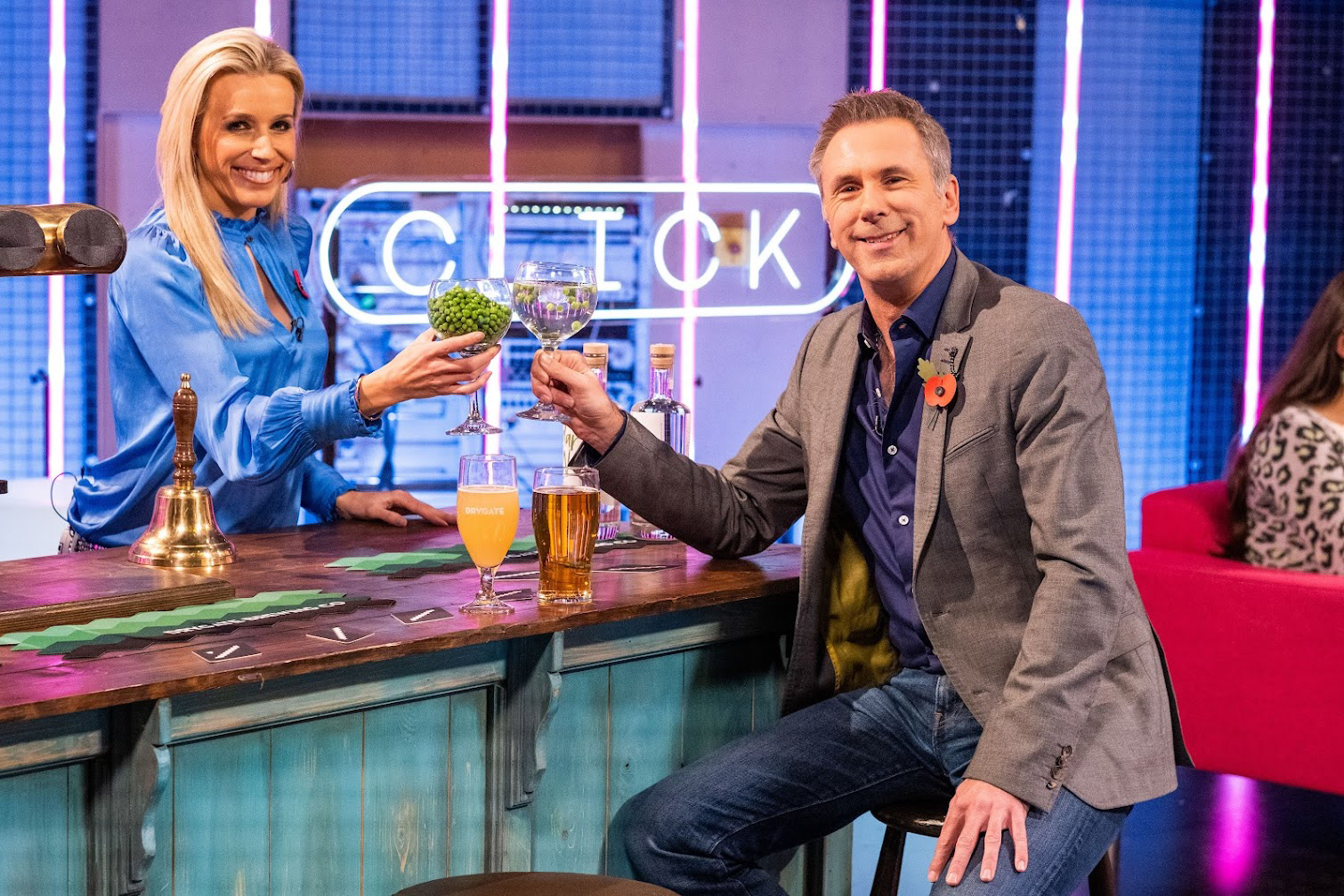 Lara Lewington and Spencer Kelly, presenters of BBC Click.