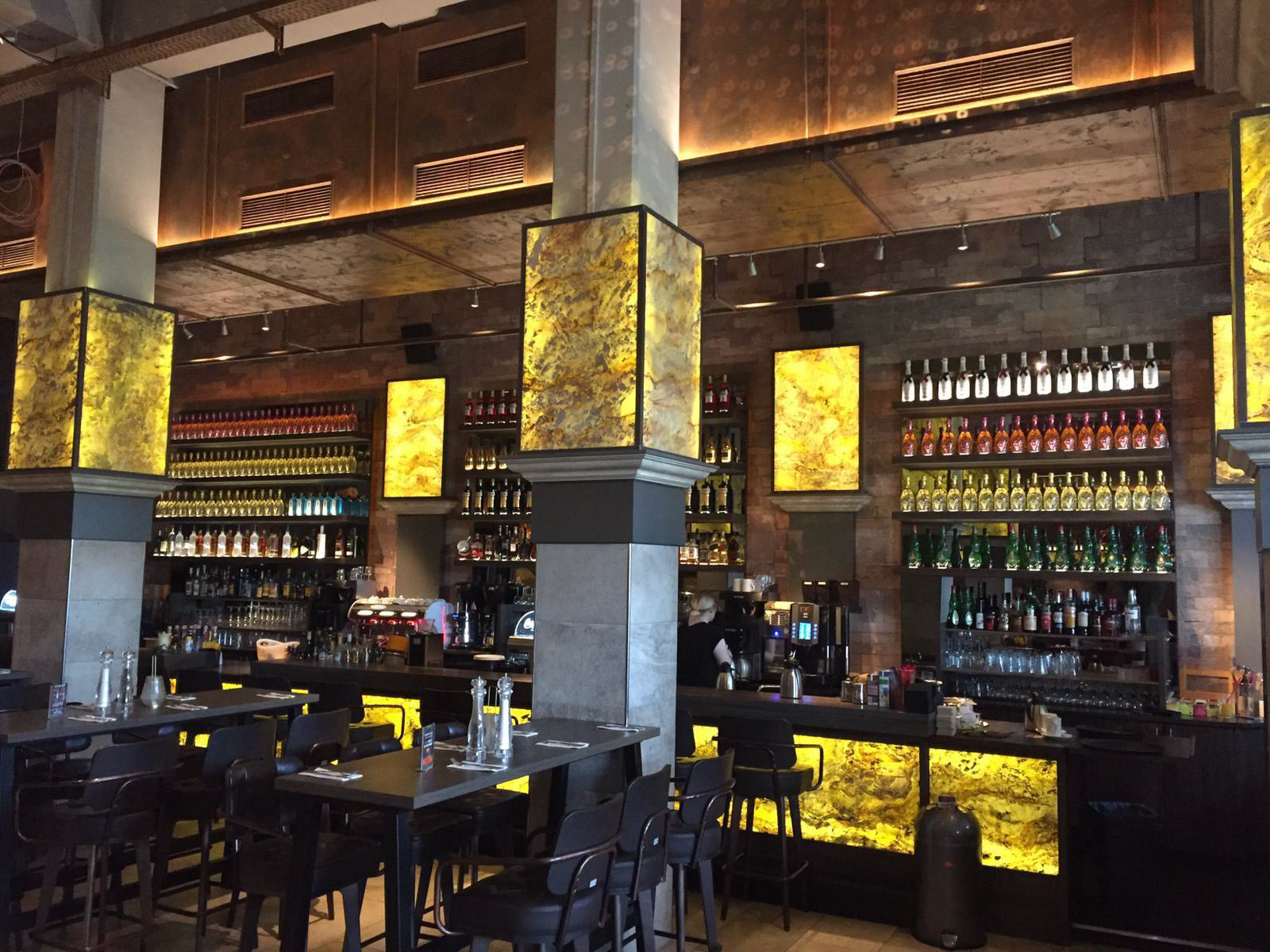 bar/restaurant backlight