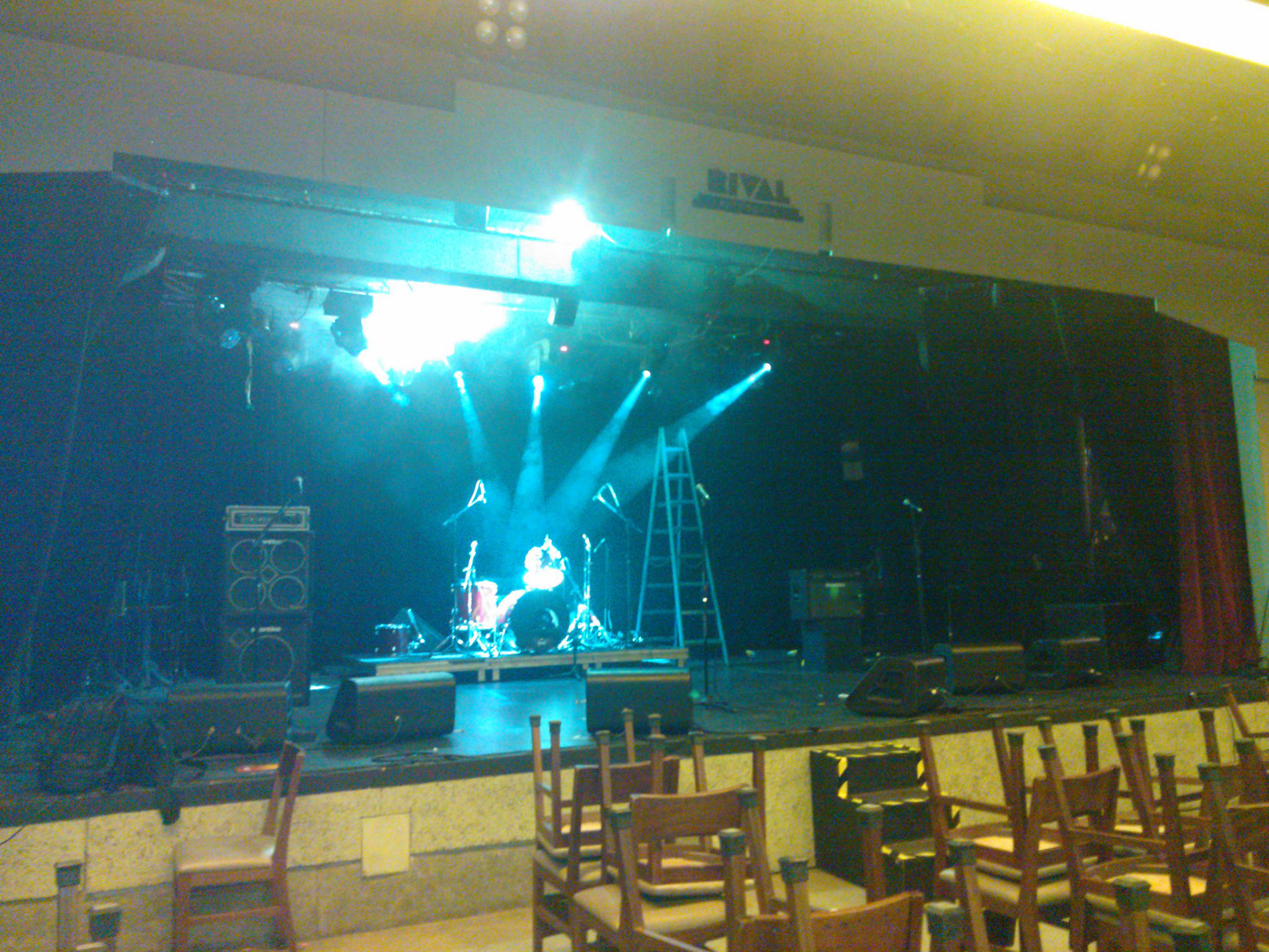 Teatro Rival