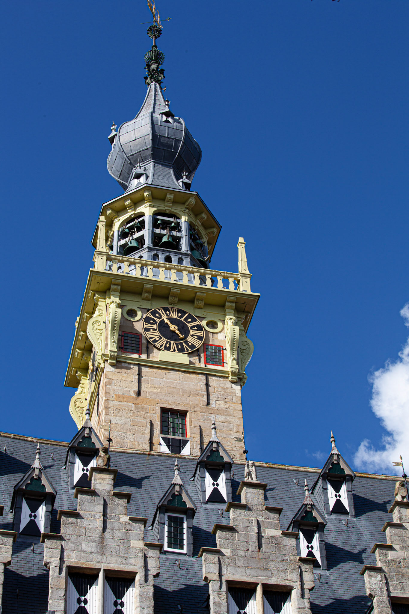 Rathausturm mit dem Glockenspiel