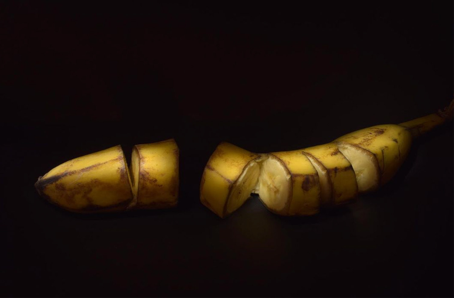 Ejercicio: Bodegón con iluminación claroscuro // Alumna: Maria Angélica Schachtebeck