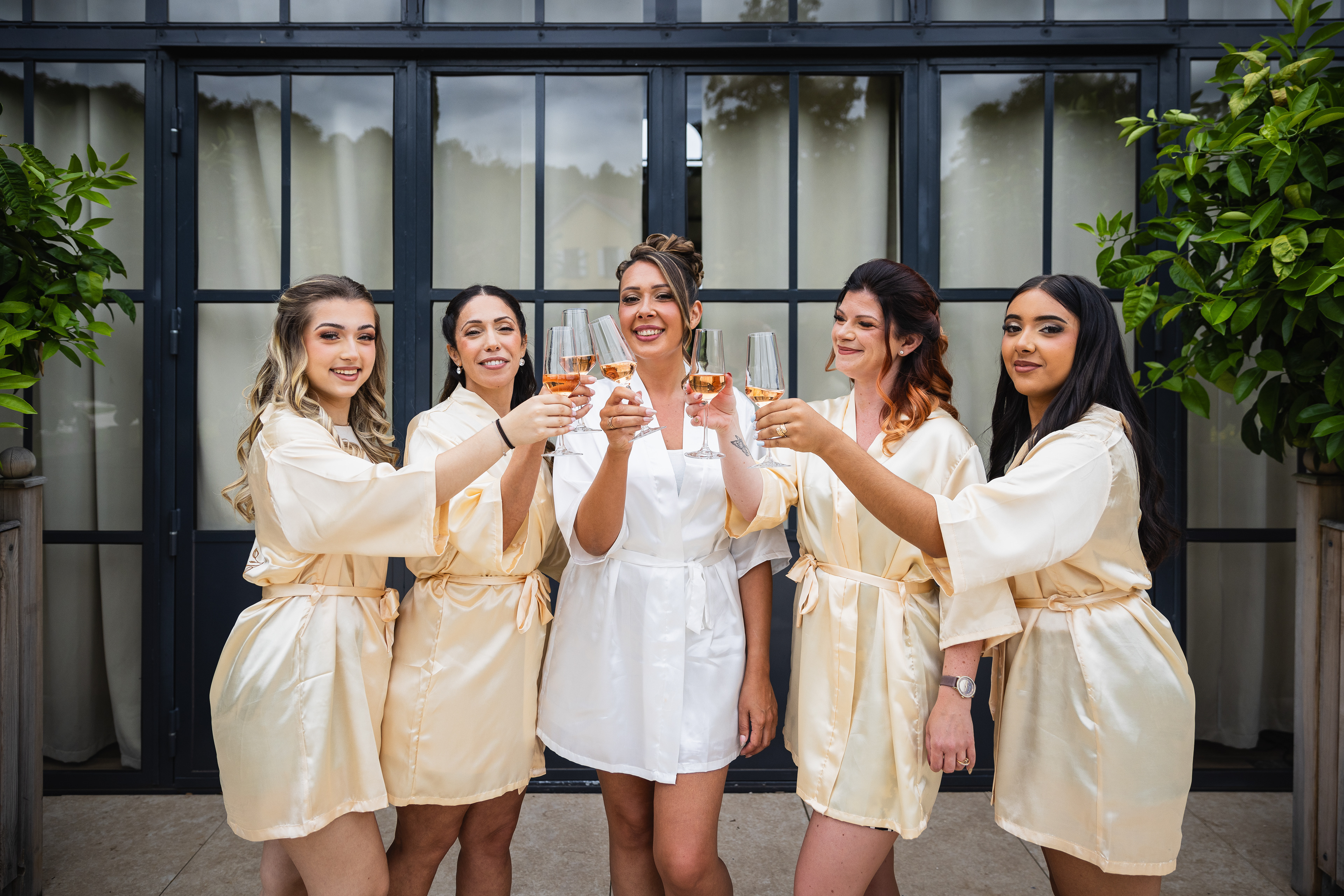 Team Bride 🥂