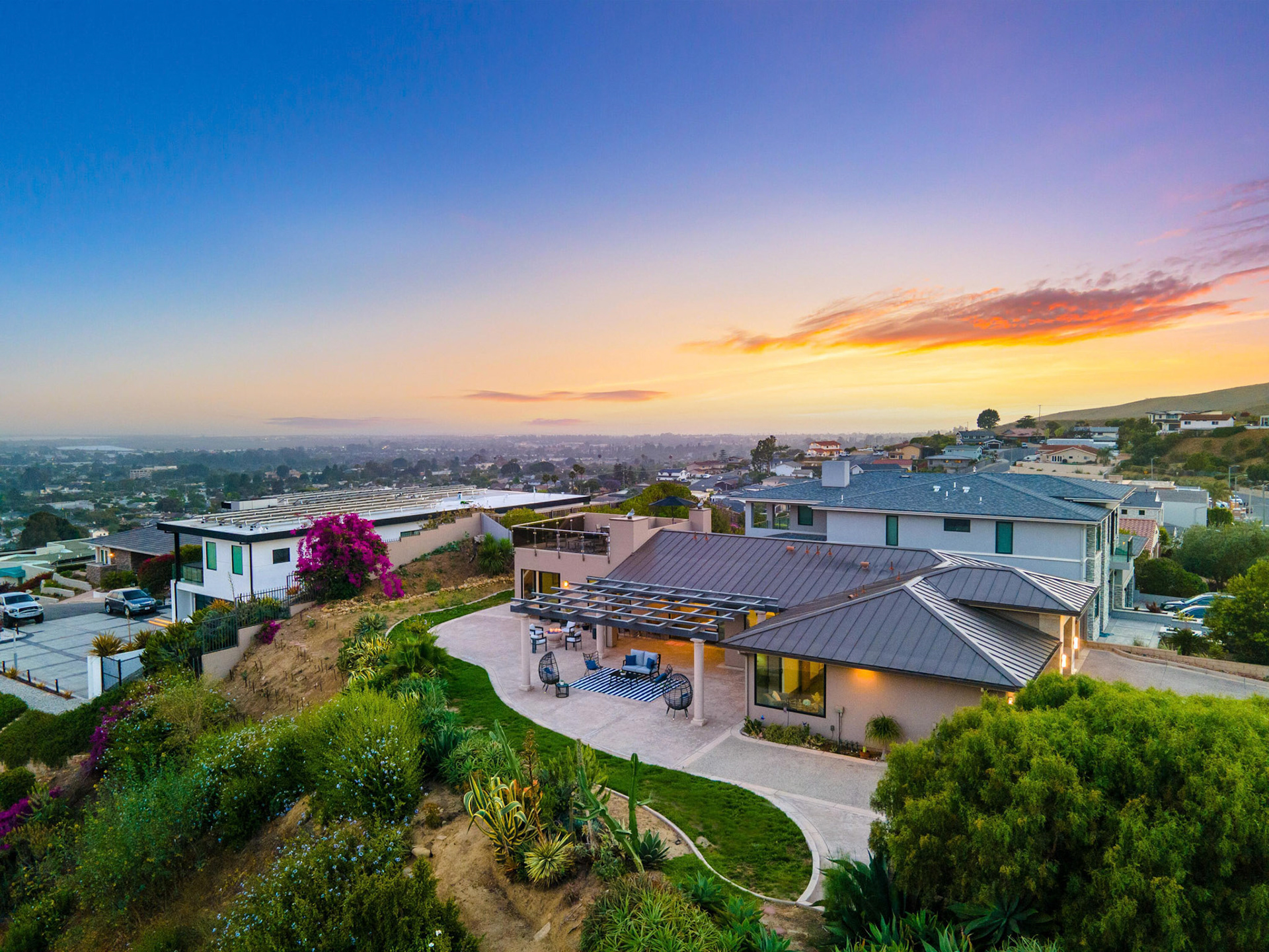 Fire Rebuild - "Skyline", Ventura
