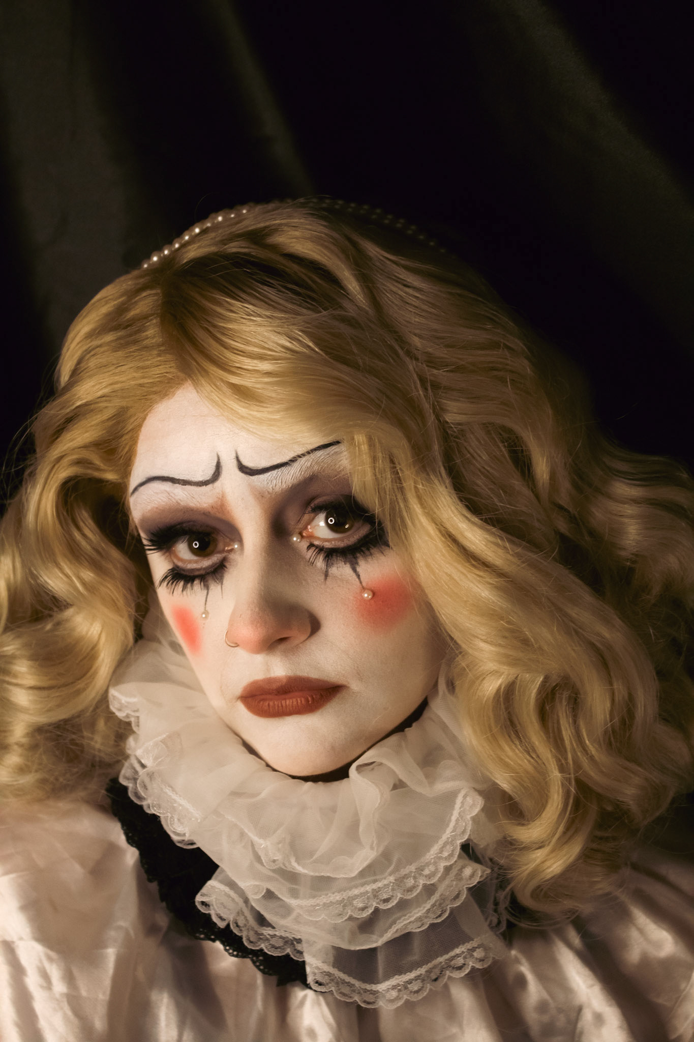 wig &makeup: alicialaurencreative, photography: maisy-rain johnson, model: jess lambert