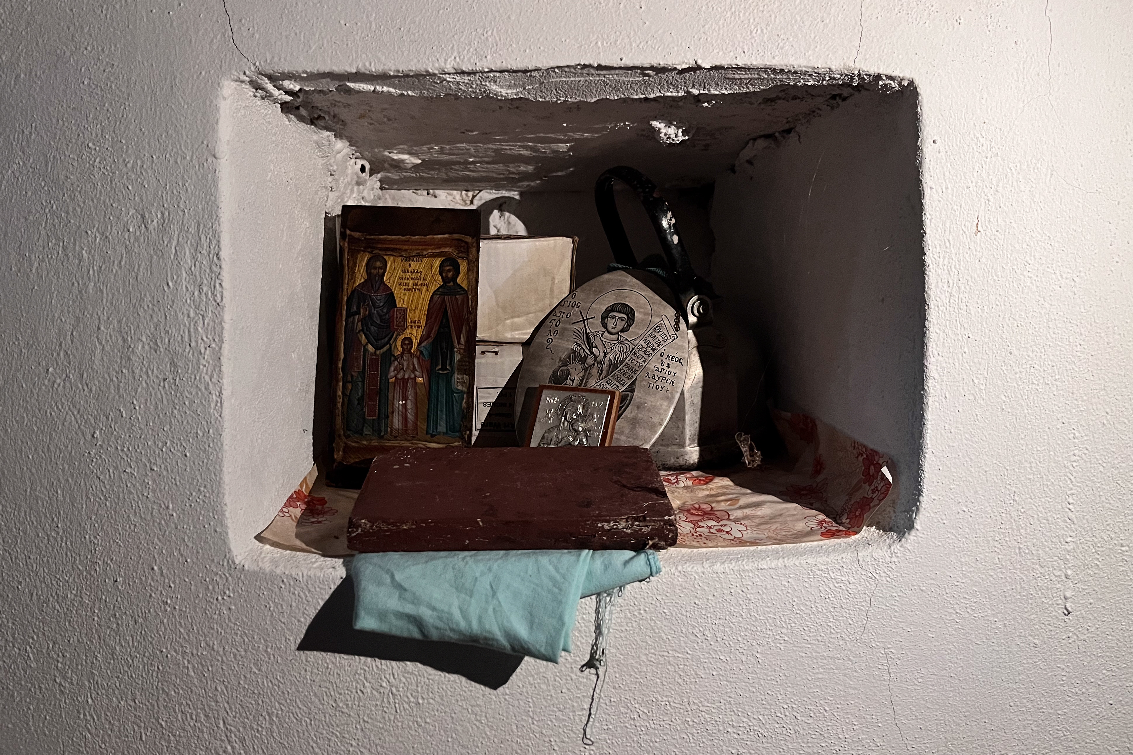From the Paraspito Residency in Greece by Isisist.project (2025)