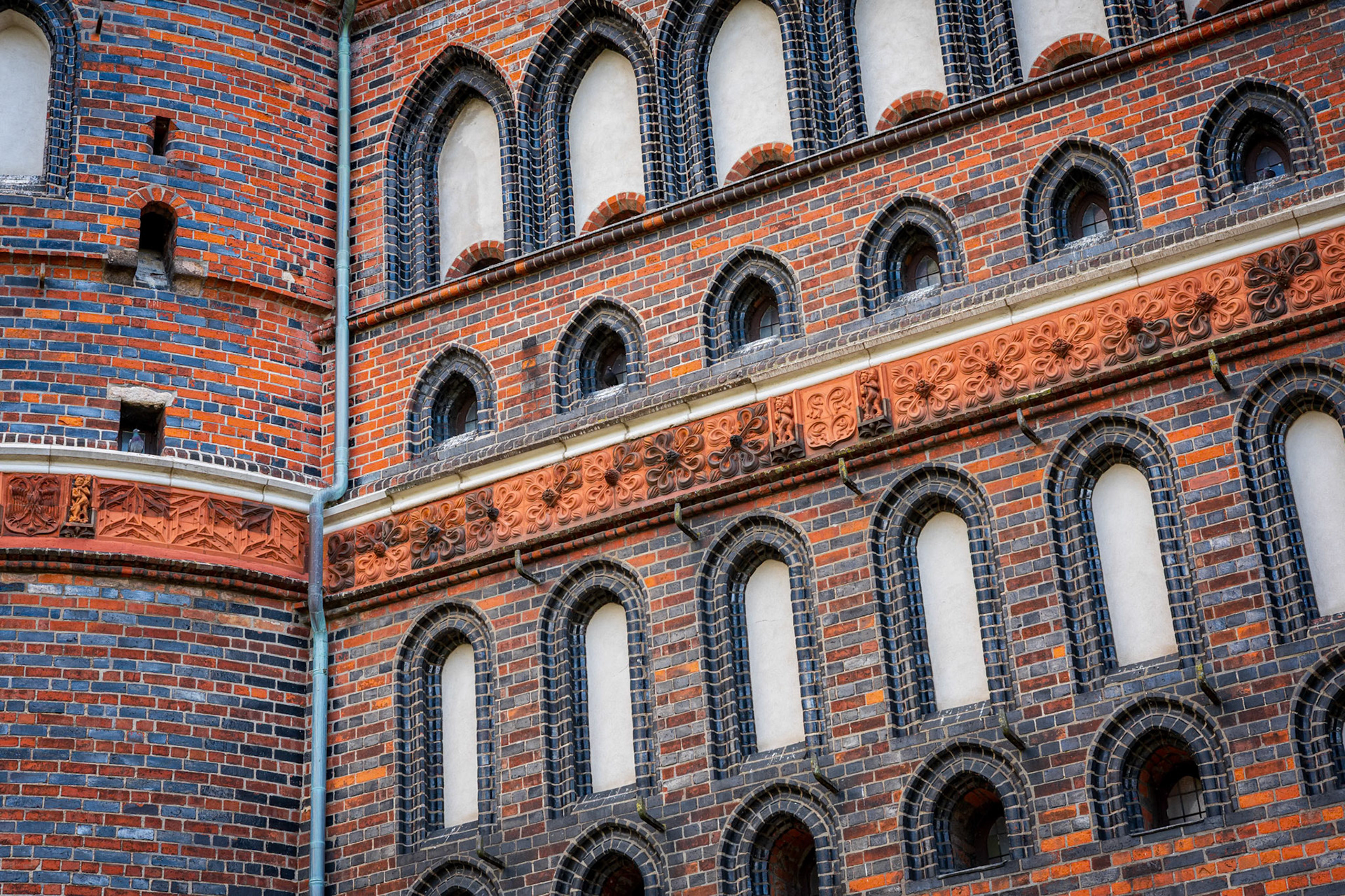 Holštýnská brána