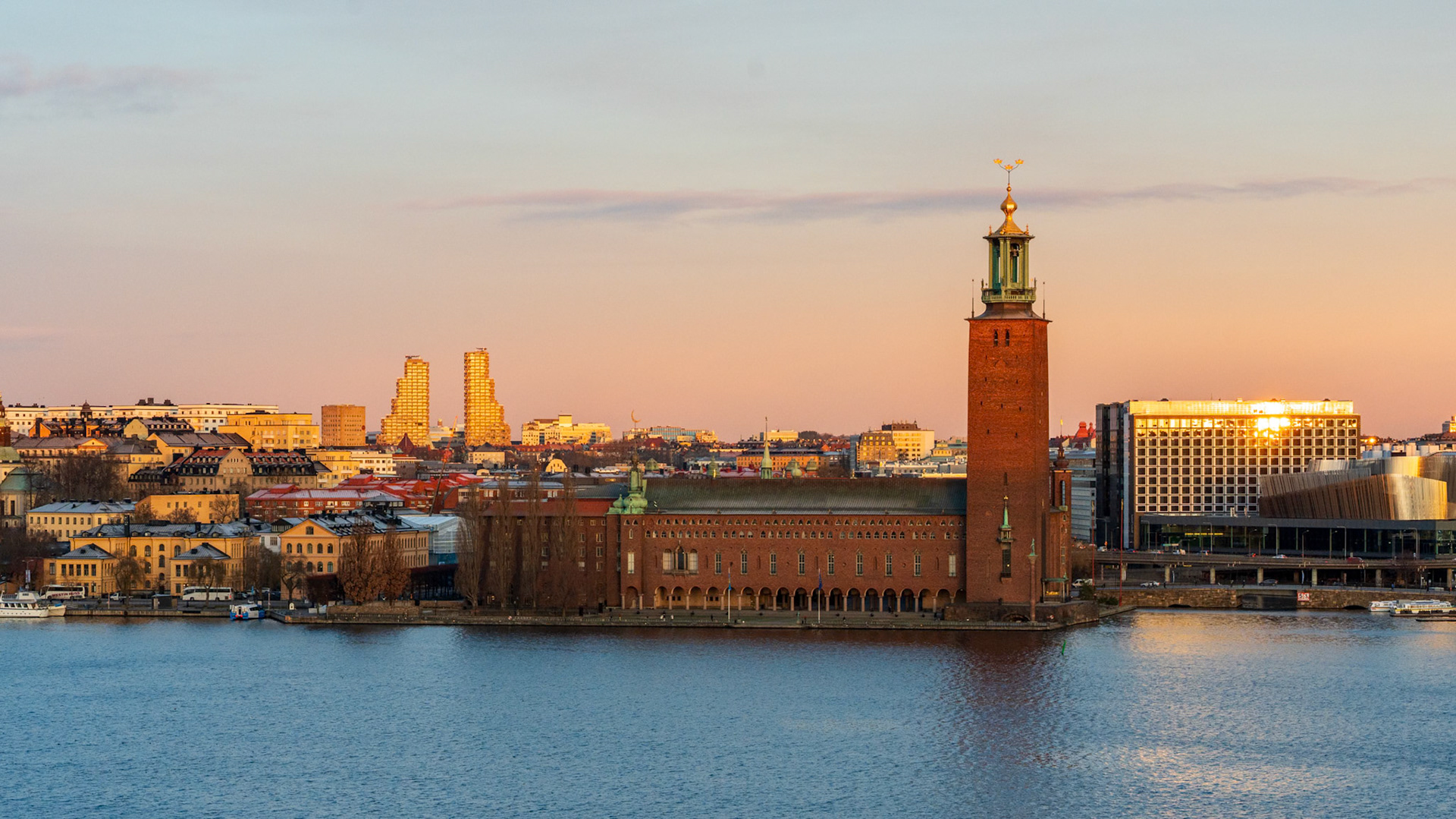 Svítání na Monteliusvägen