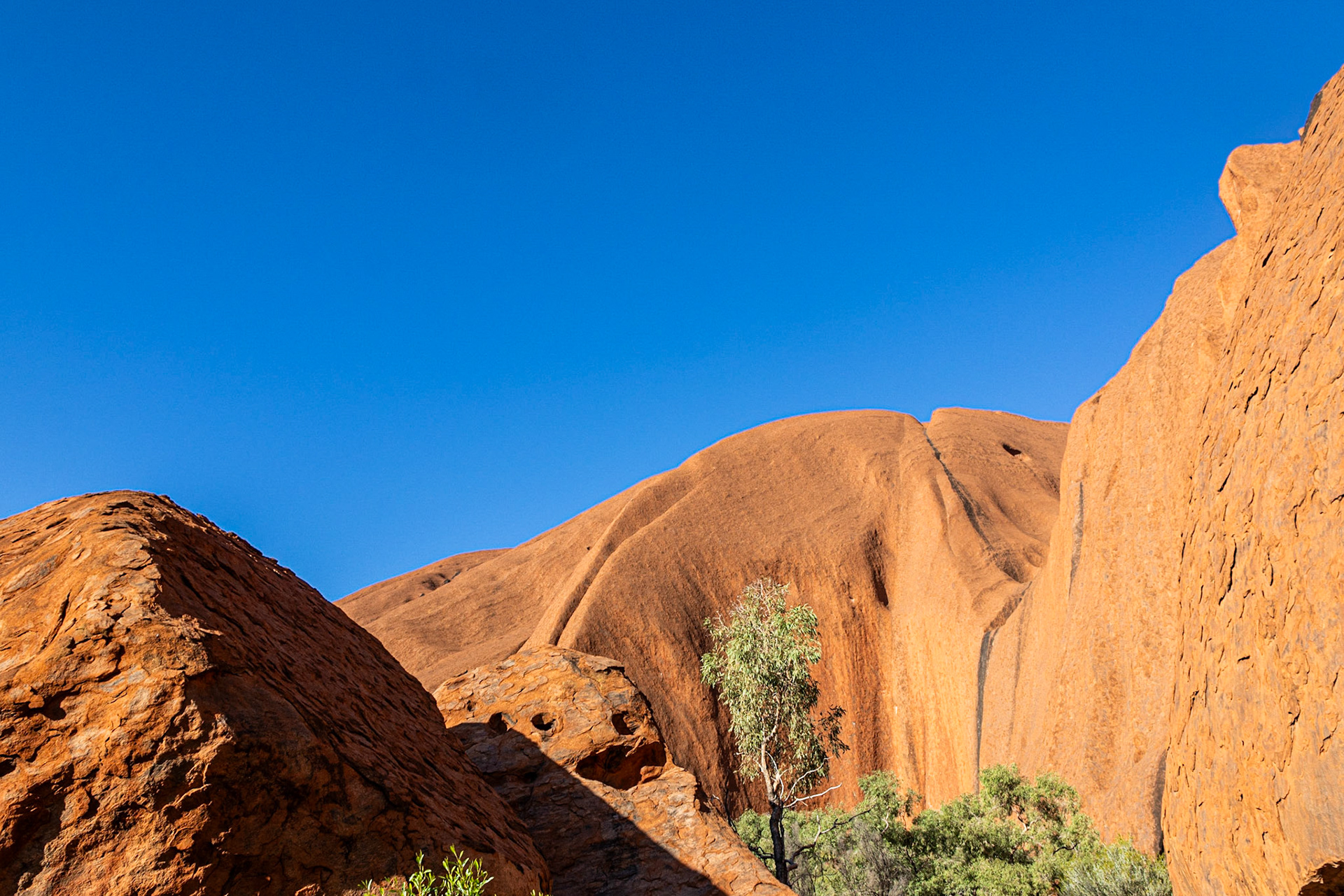 More of the giant red rock.
