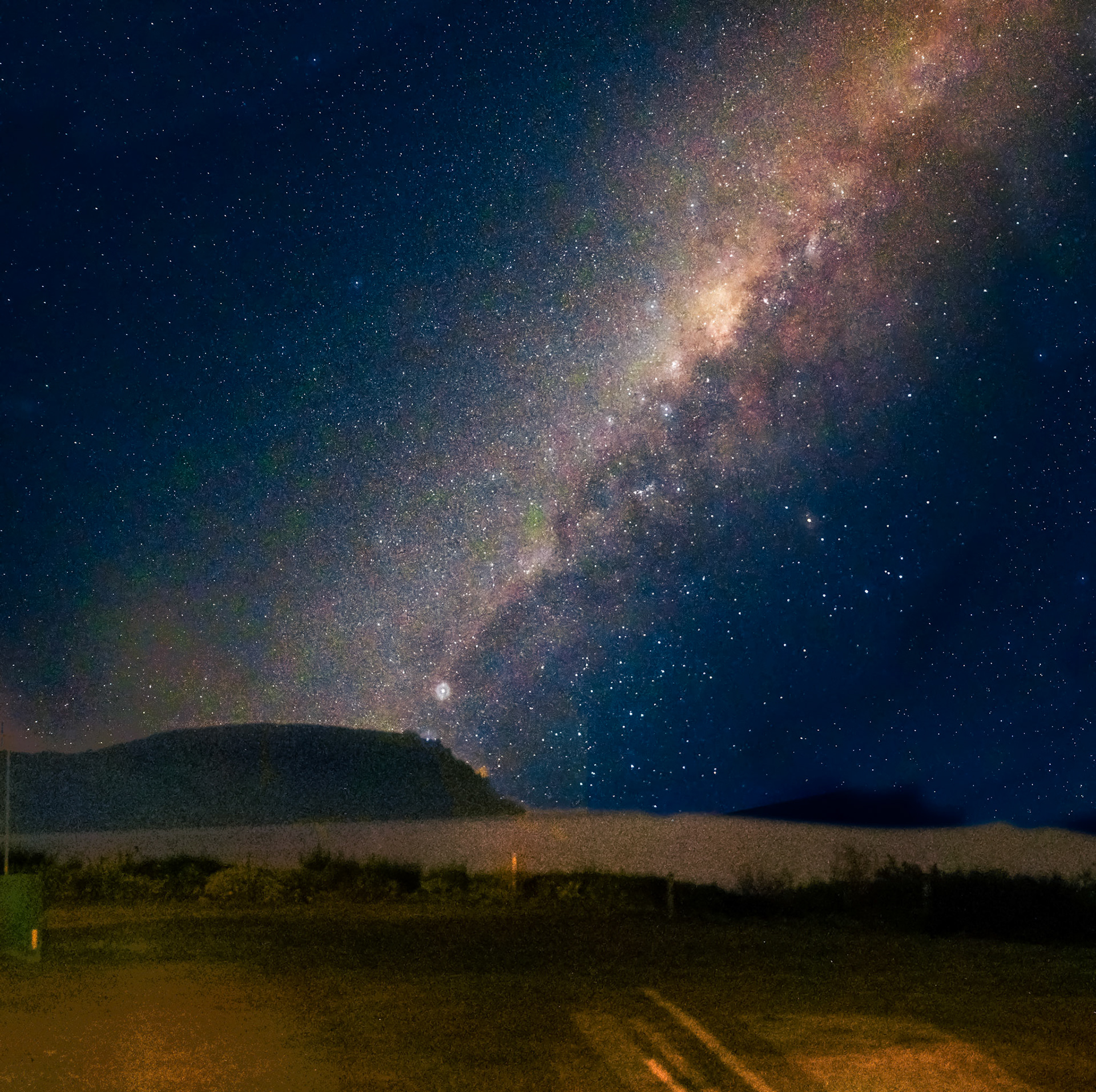 Milky Way across the lawn at Kinloch