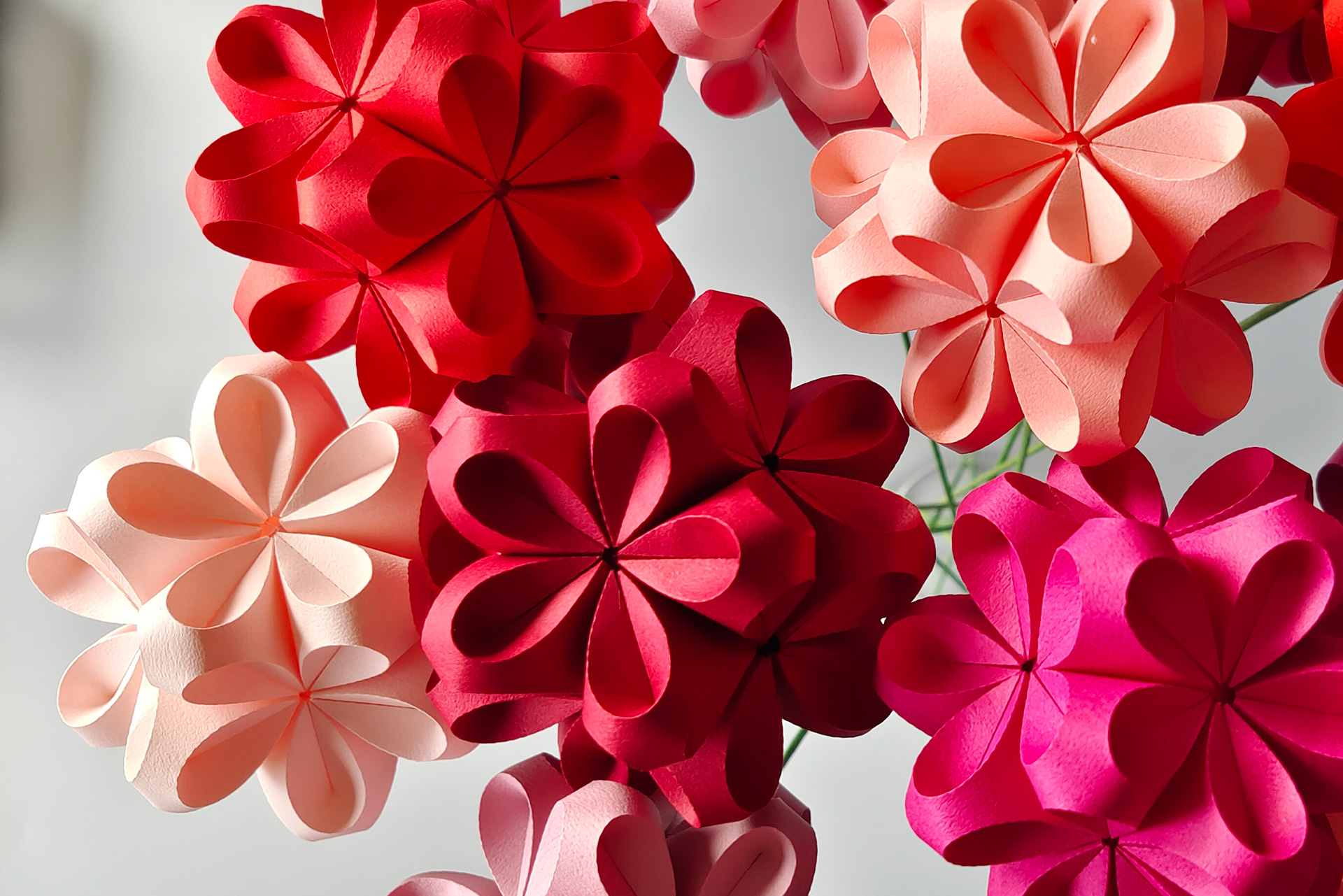 Origami Flower on Stick handmade in Germany ideal for spring and summer decoration or as a gift.