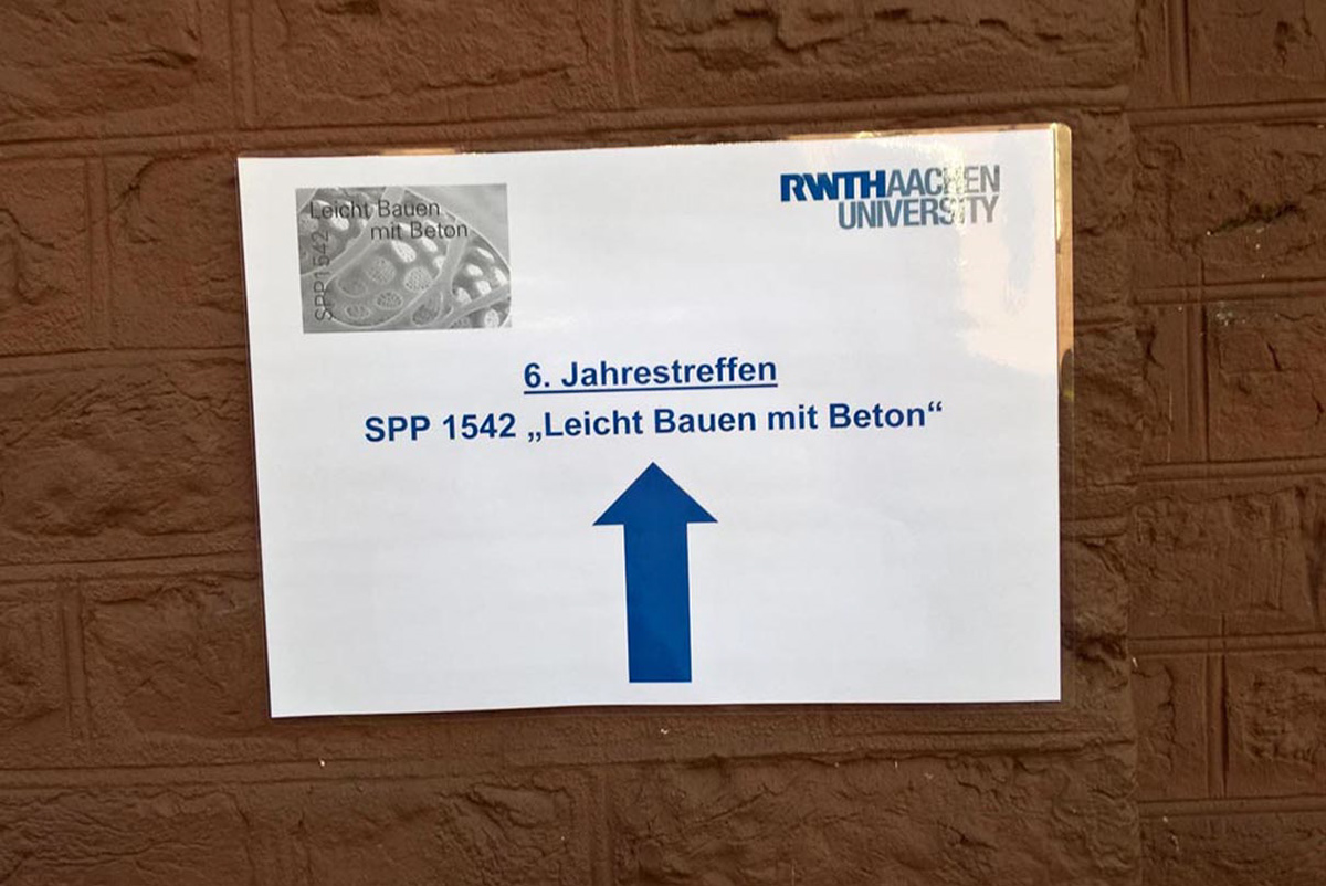 Entrance sign for Kristina Wißling’s lecture on origami mechanisms and structures followed by a workshop at the RWTH Aachen.