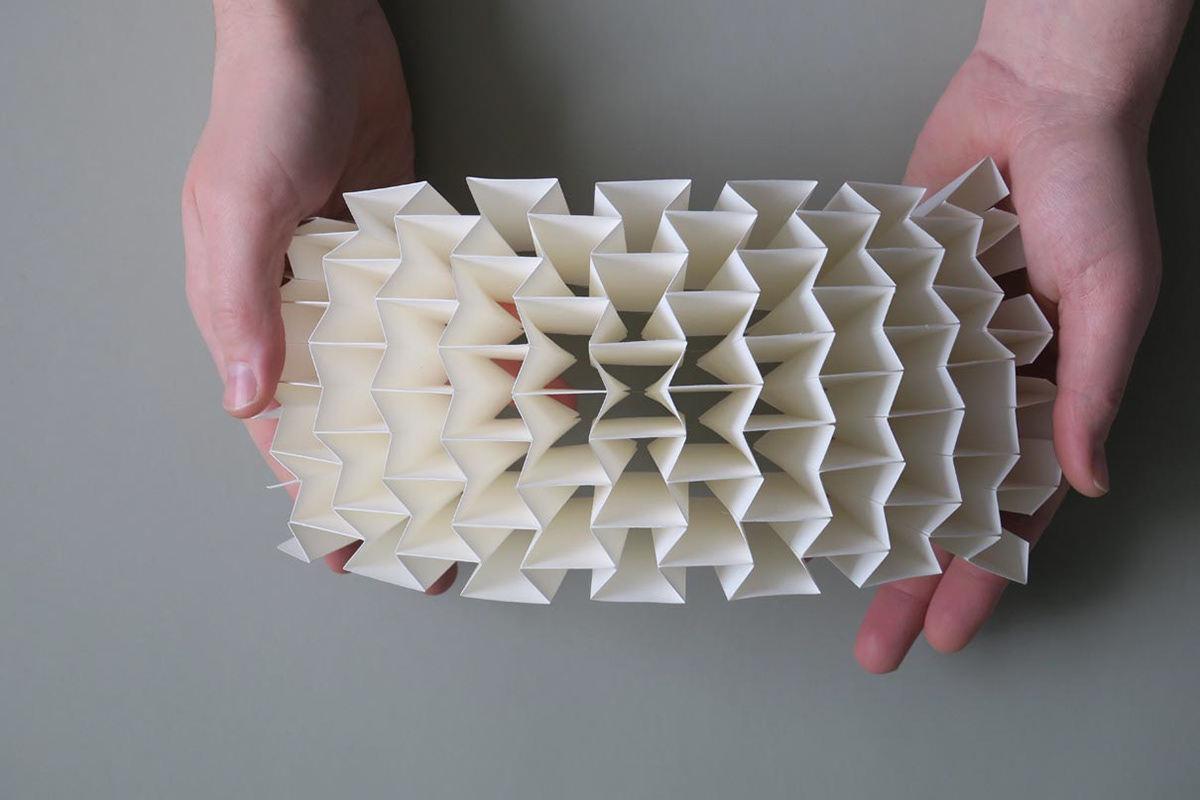 Model of an auxetic folding structure made of paper.