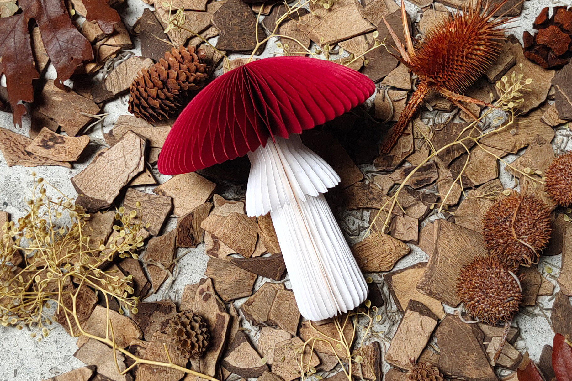 Autumn decoration in red, large mushroom made of high-quality drawing paper, handmade.