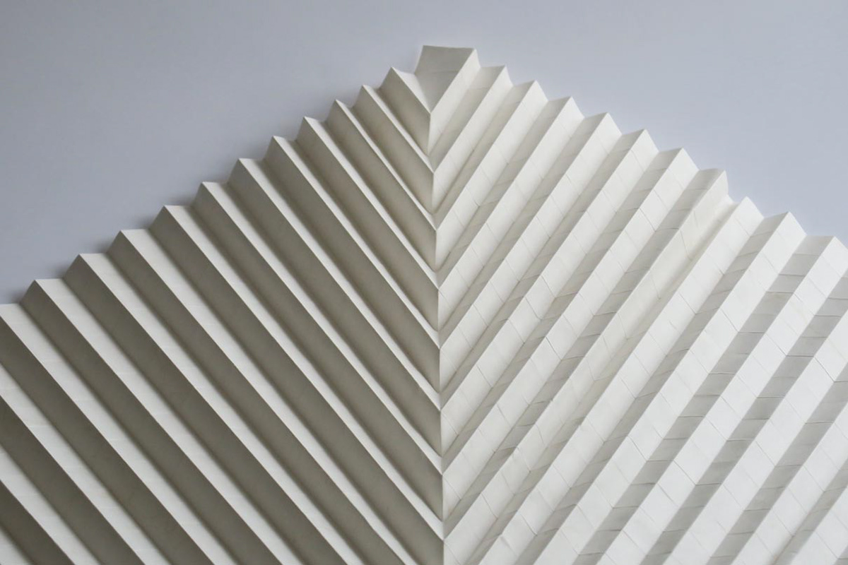 Close-up of a folded paper structure during the course at the Academy of Arts in Kassel with Kristina Wißling.