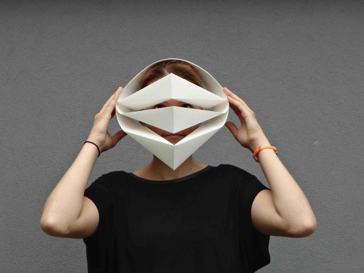 Student work during the workshop with Kristina Wißling. The designer was invited to develop paper props for role-playing games with students from the Faculty of Industrial Design at Burg Giebichenstein – University of Art and Design in Halle.