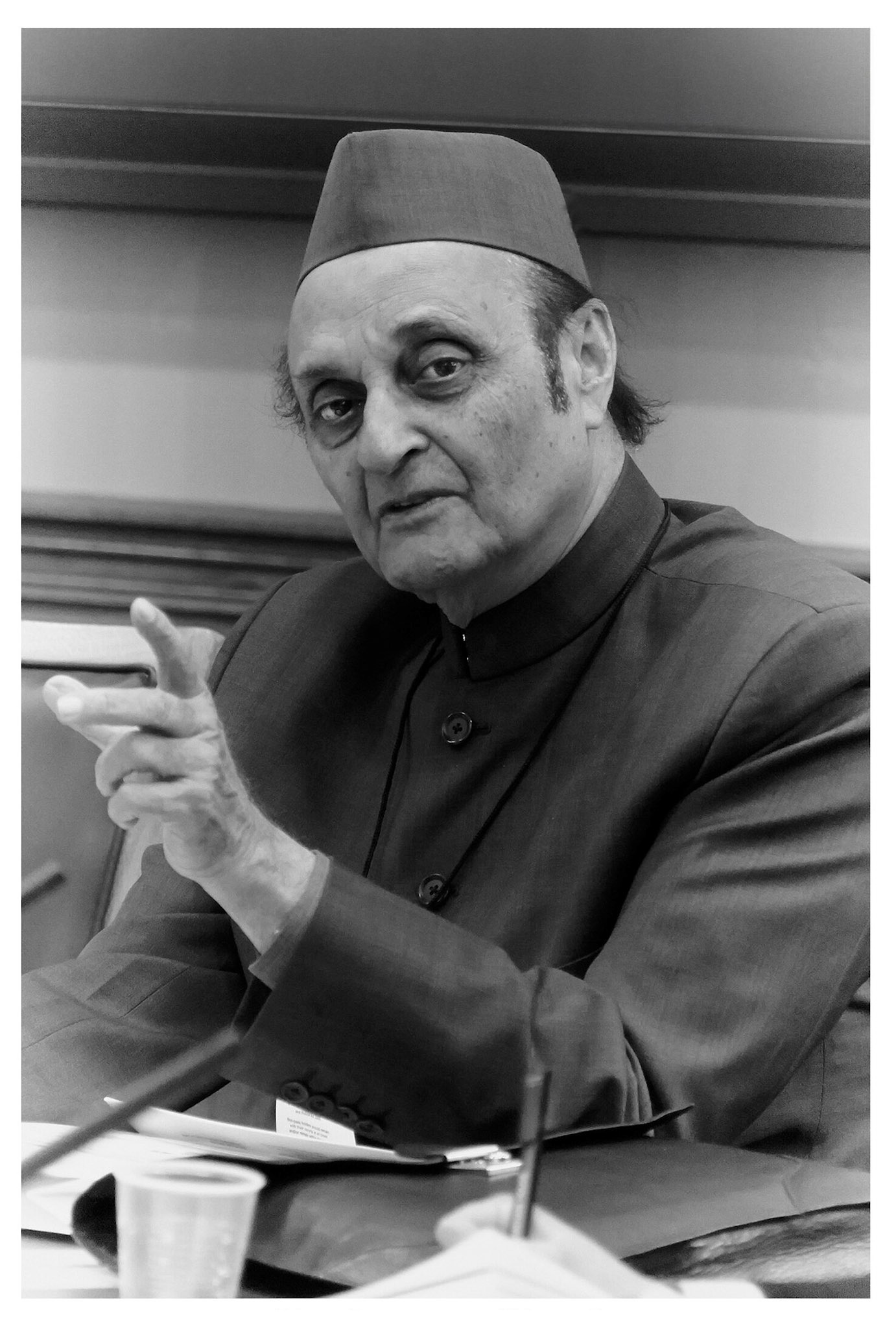 Dr Karan Singh