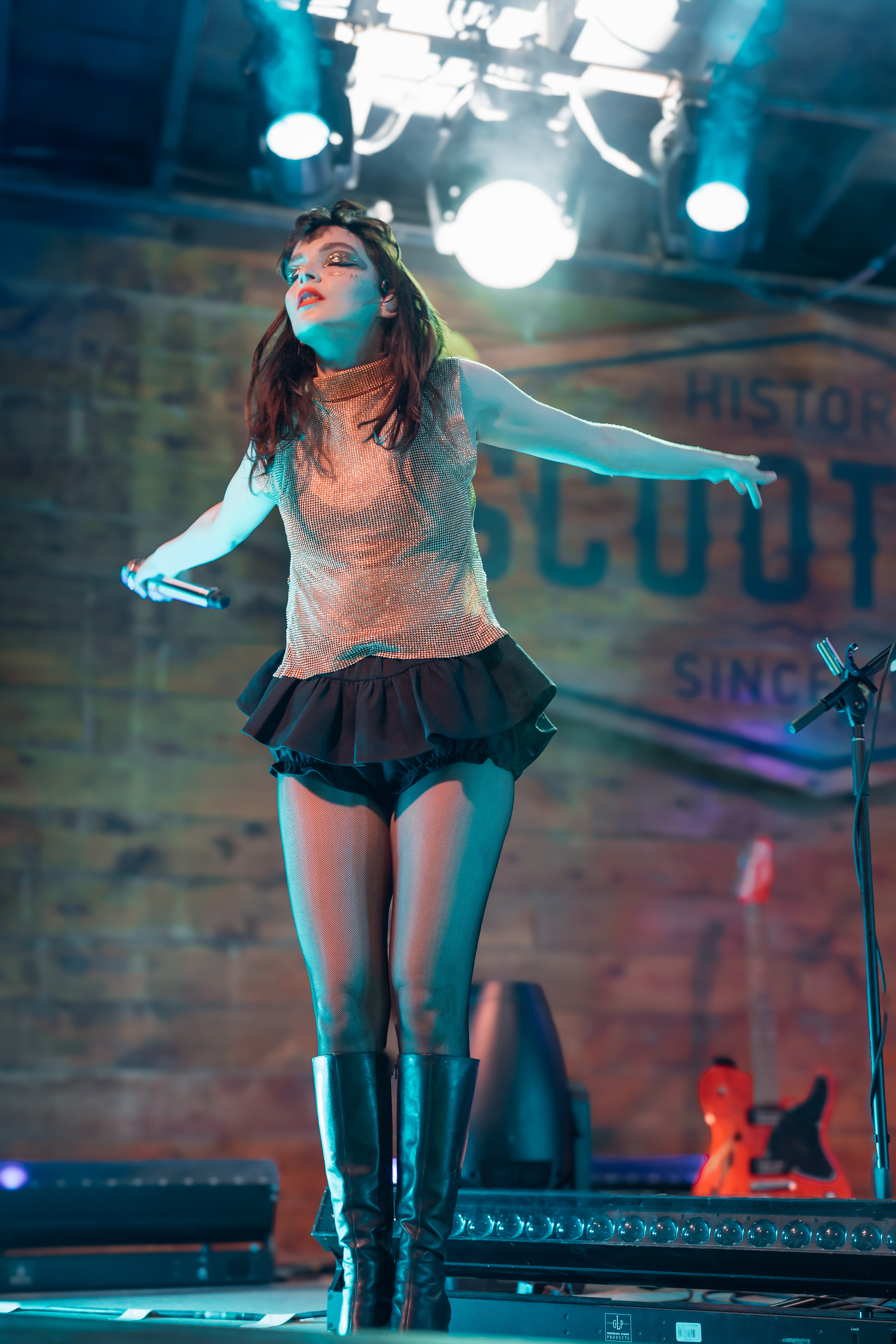 Lauren Mayberry
