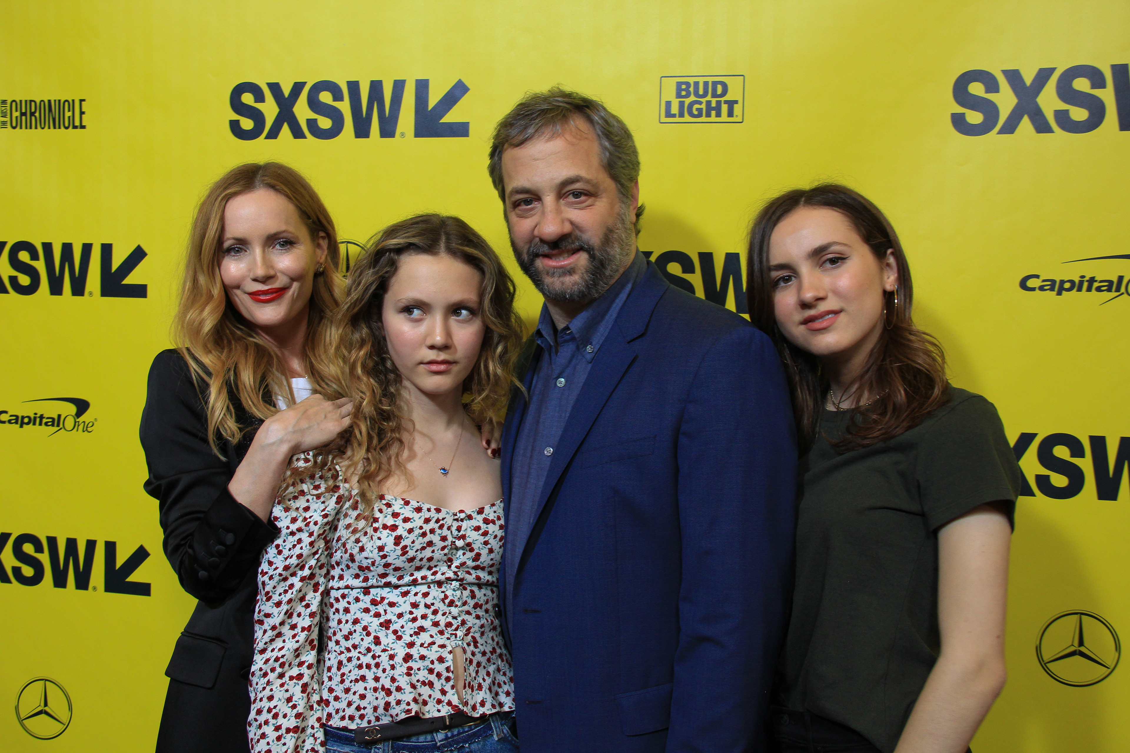 Judd Apatow, Maude Apatow, Iris Apatow & Leslie Mann