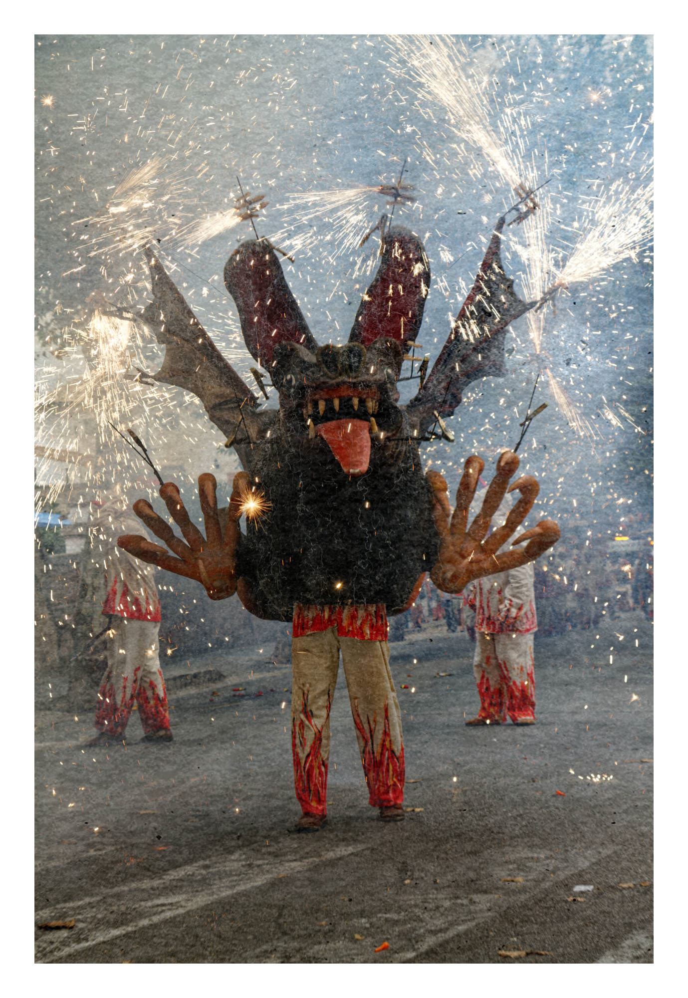 Feuerlauf (Correfoc) in Alaró auf Mallorca