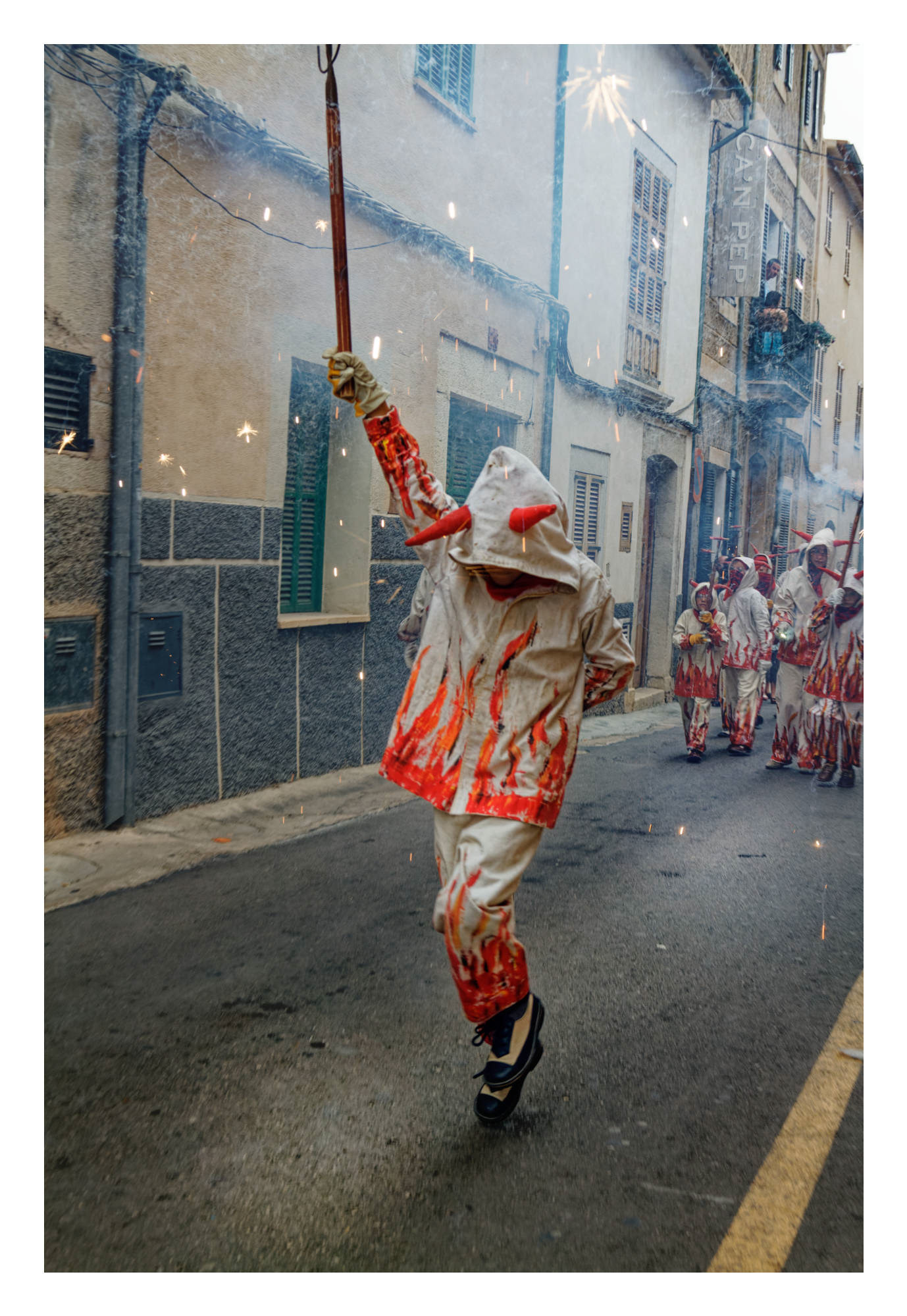 Feuerlauf (Correfoc) in Alaró auf Mallorca