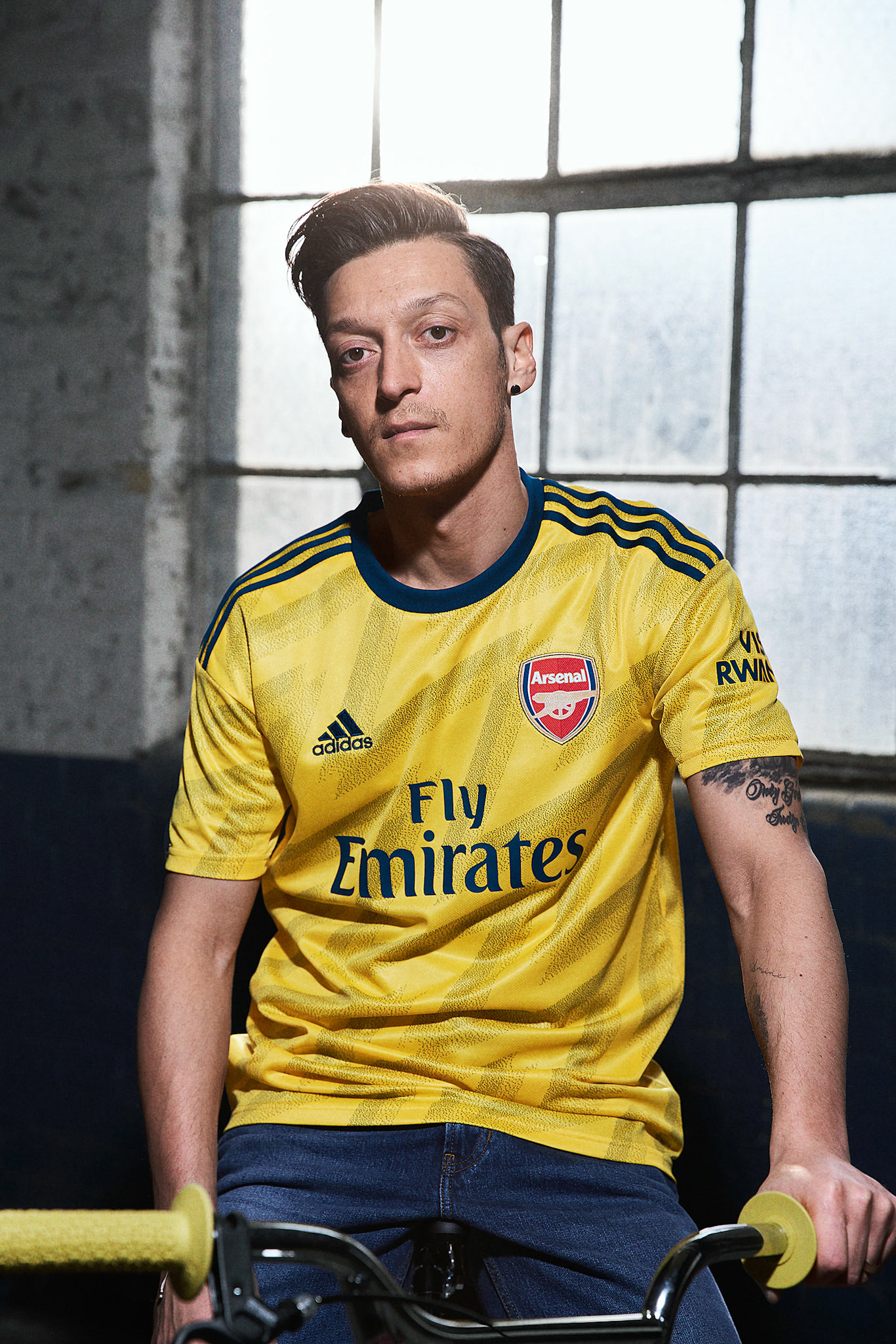 ADIDAS, ARSENAL FC, Özil - IRIS LONDON