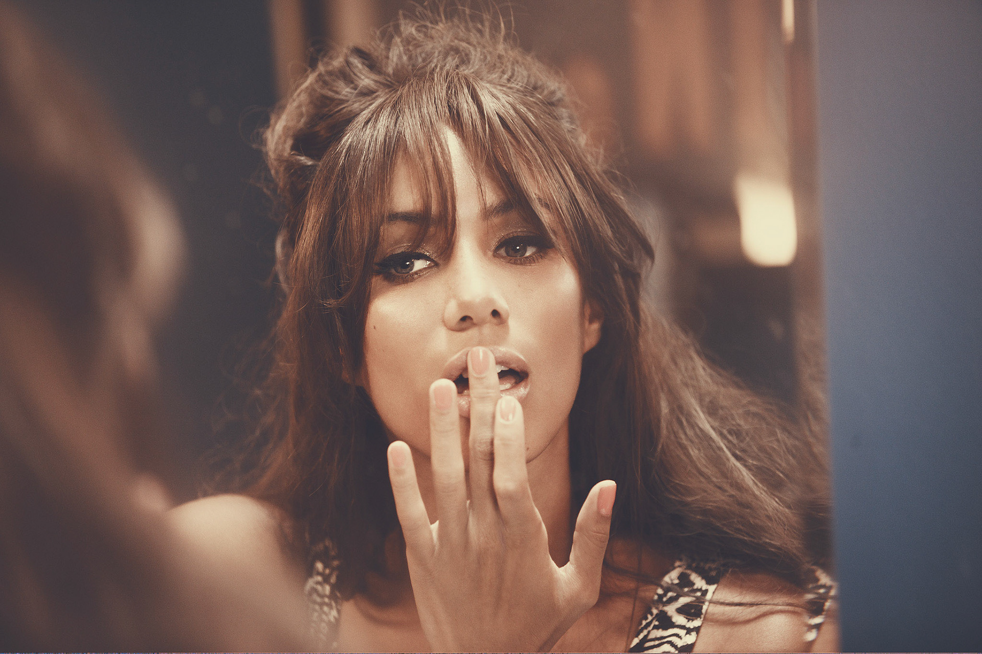 Leona Lewis - The Shoemakers Elves London