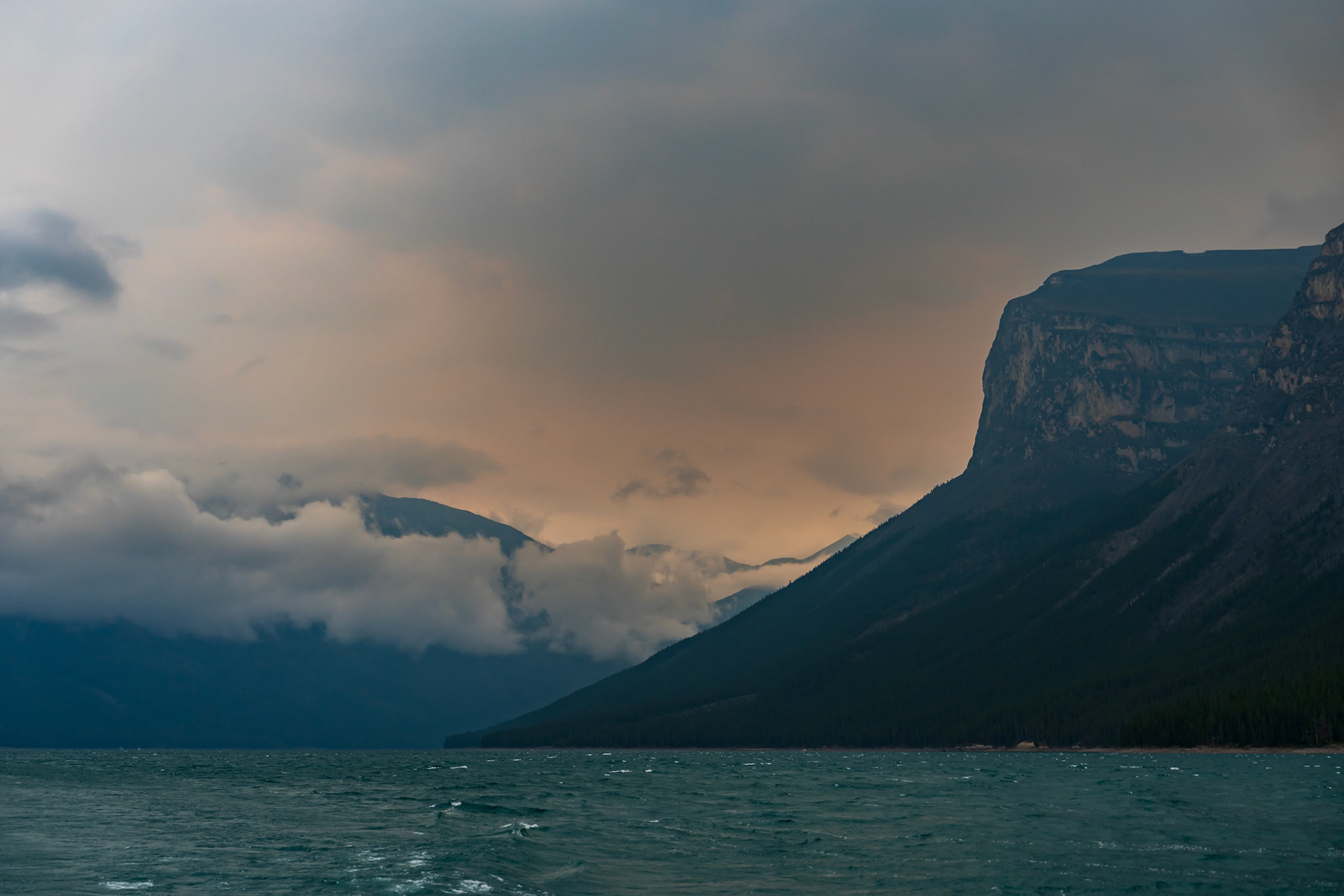 Lake Minnewanka