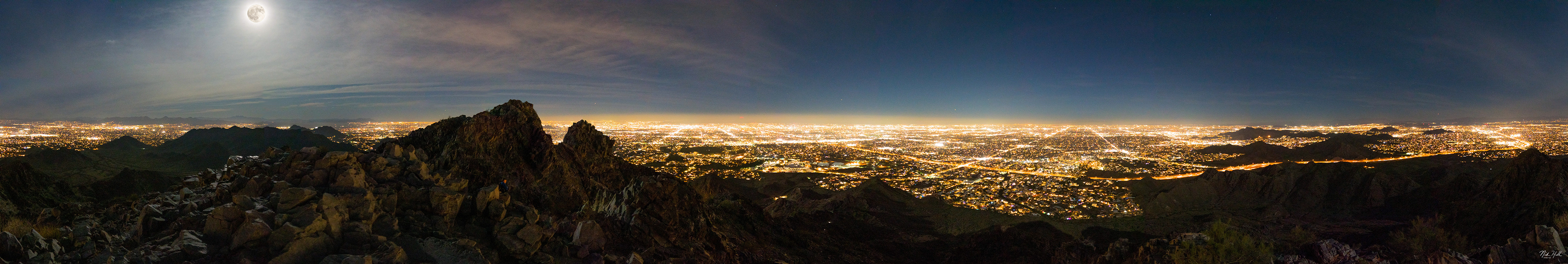 Piestewa Peak, Full Moon