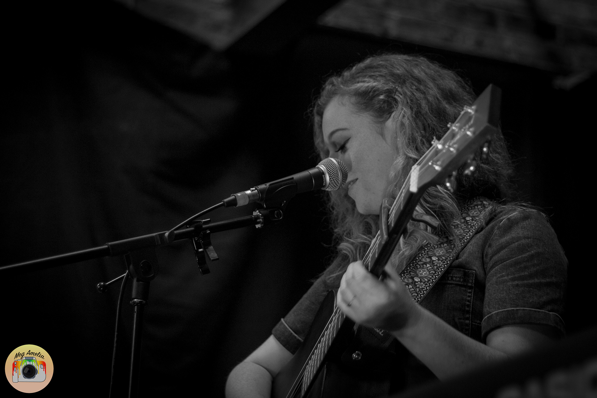 Paige Smith @ Pop Recs Sunderland