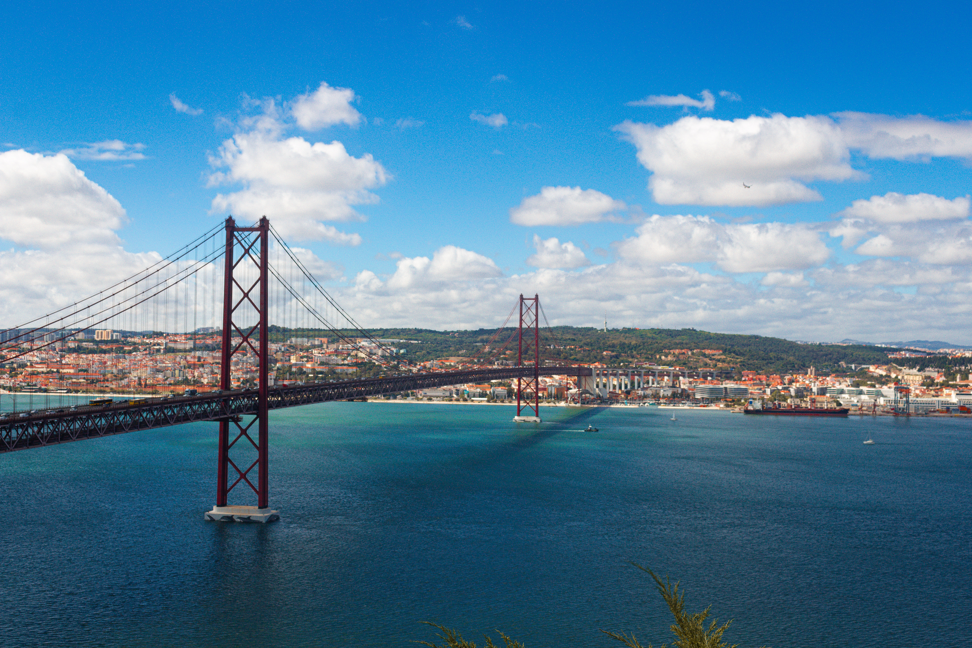 Ponte 25 de Abril