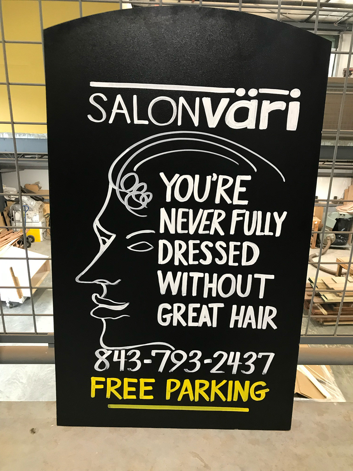 Salon Vari a-frame sign —with room for an arrow at top