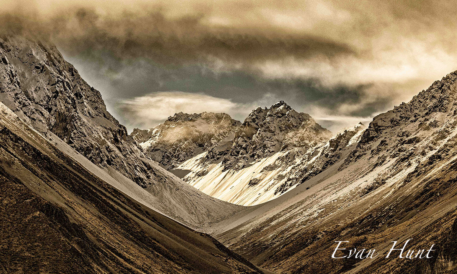 Burnett Mountains (Lake Pukaki)