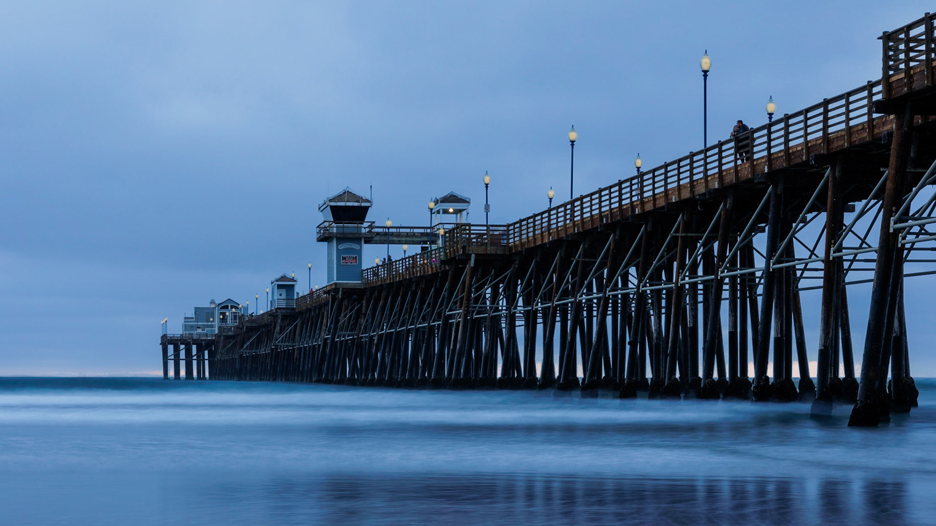 A gray evening on the beach at Oceanside CA.