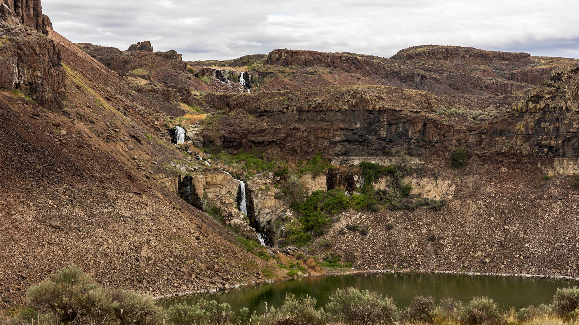 A pretty set of cascades fall from the Columbia Plateau into Ancient Lake near Quincy Washington.