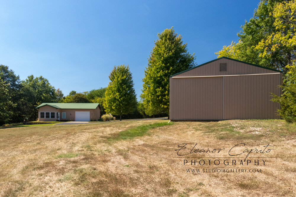 (18) House machine shed 1