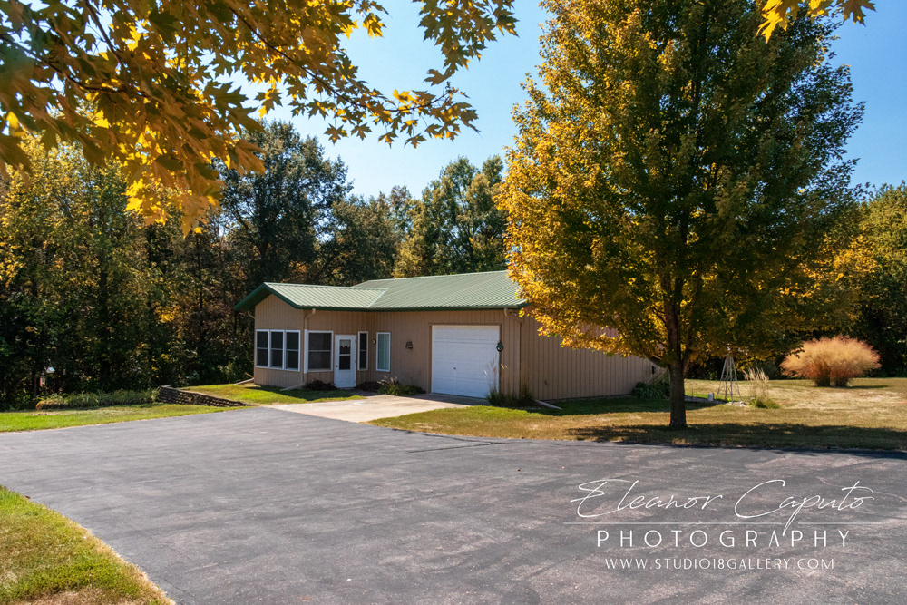 (12) Front of house fall 1